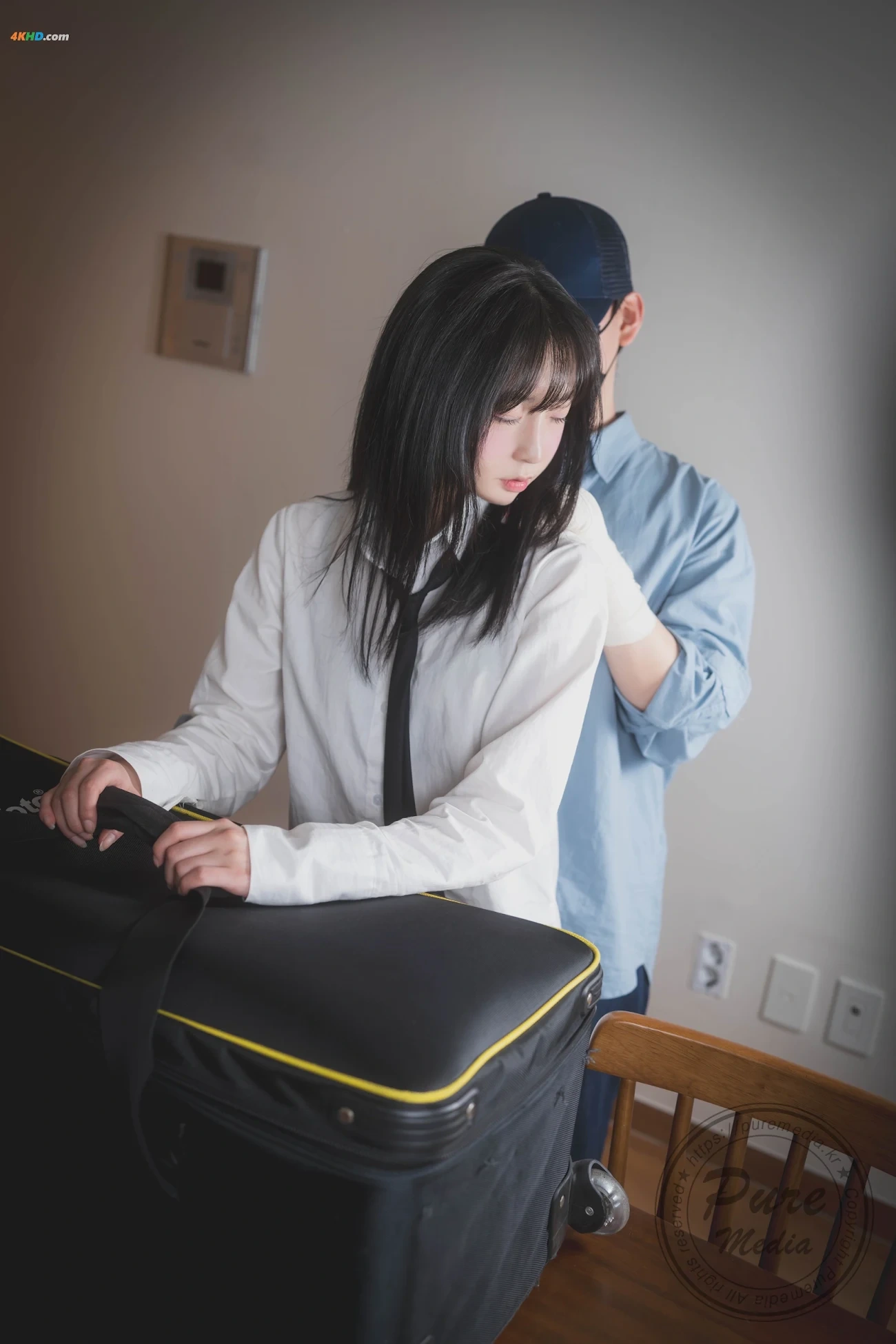 Pure Media Vol.285 Hina (HiNa) - Psycho Stalker's Room — photo 28