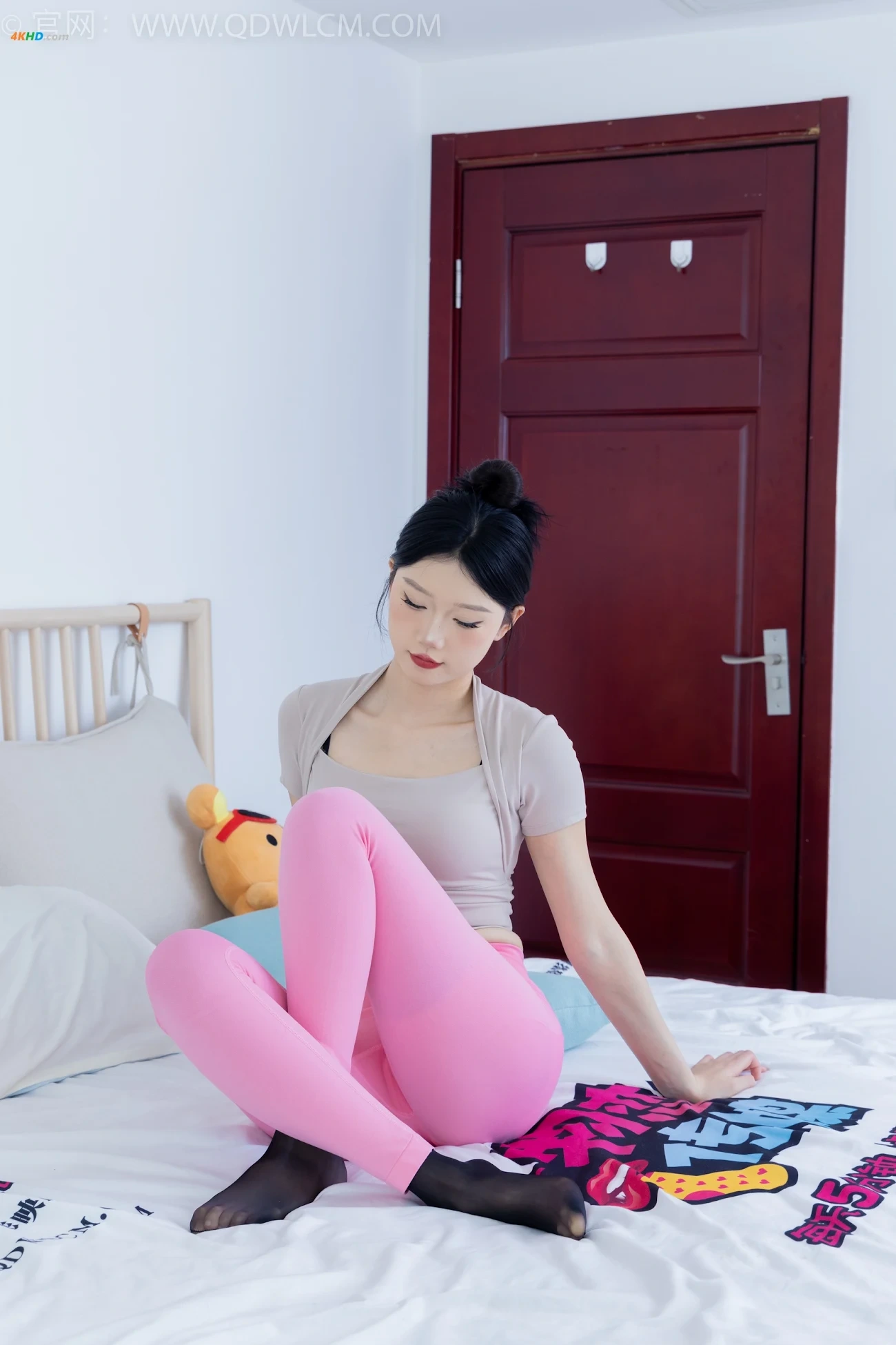 WuLianChuanMei XiaoZhu-HuaYingYaoYe — photo 122