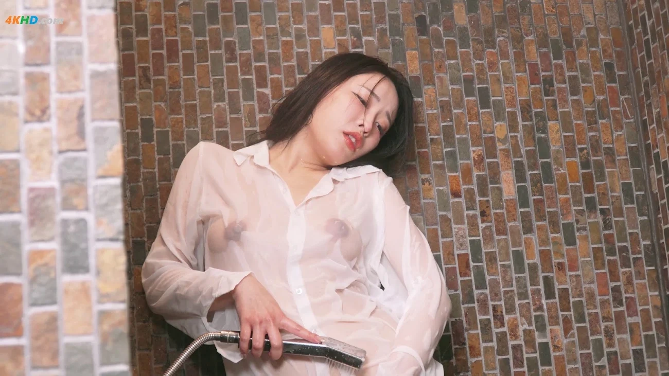 Yui VOD.7 - White Shirts — photo 15