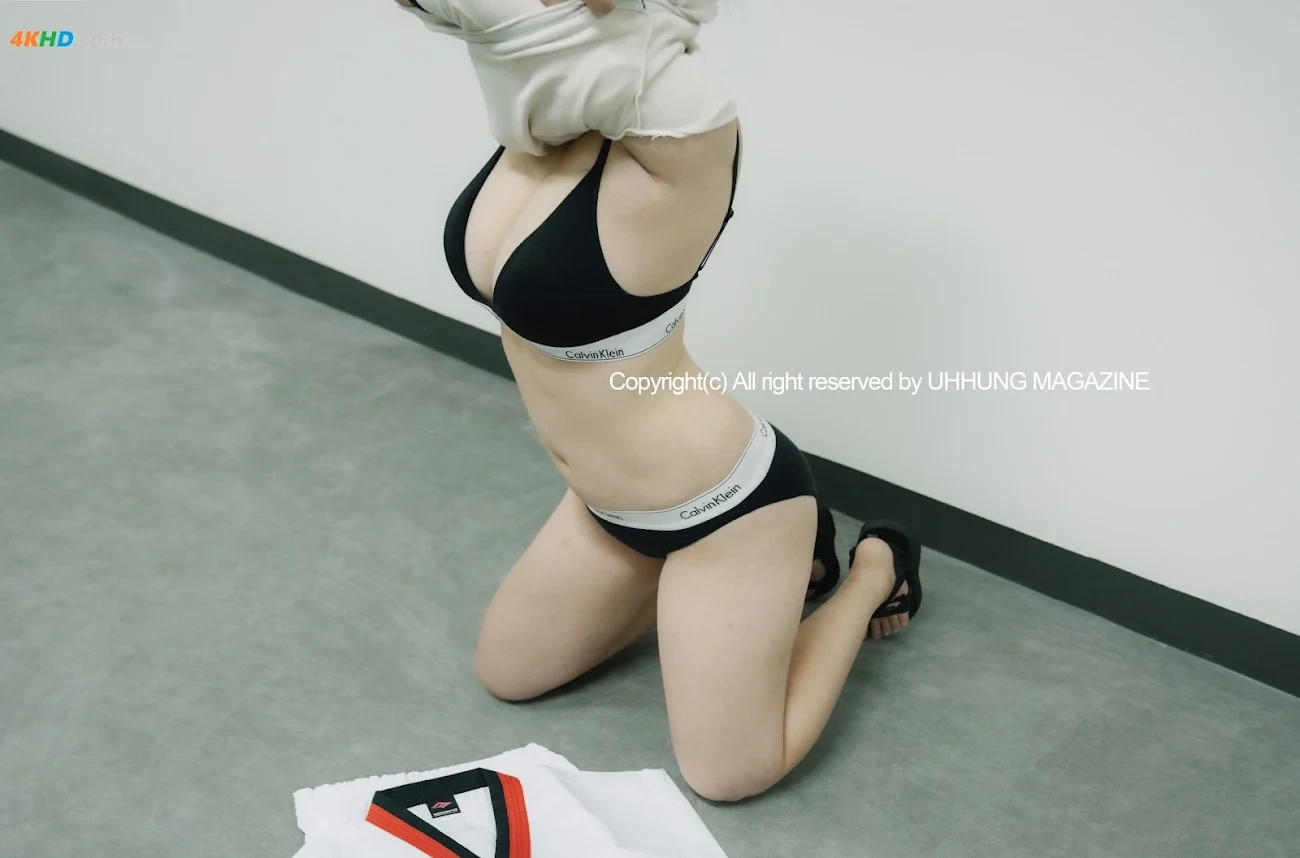 [UHHUNG MAGAZINE] Jenn Vol.1 - Taekwondo — photo 13