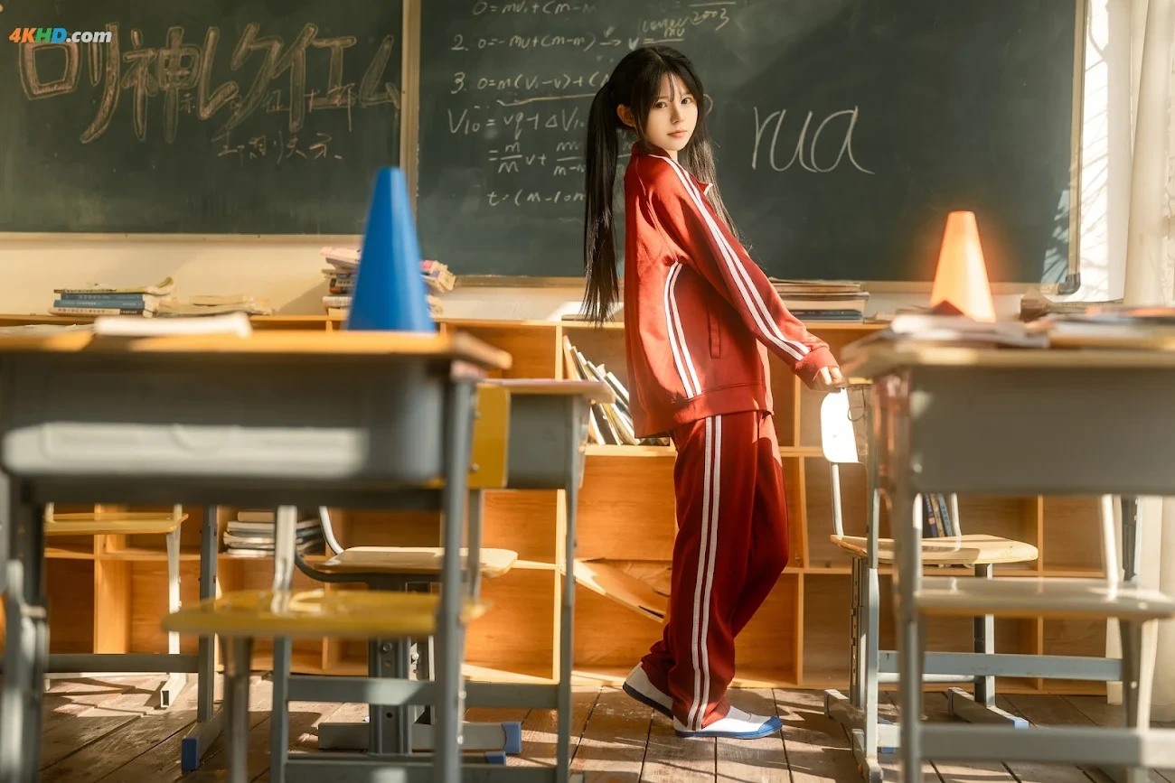 ruaRuanRuan TieShouJiaoShou KeJianYangGuang-HongSeXiaoFu — photo 9
