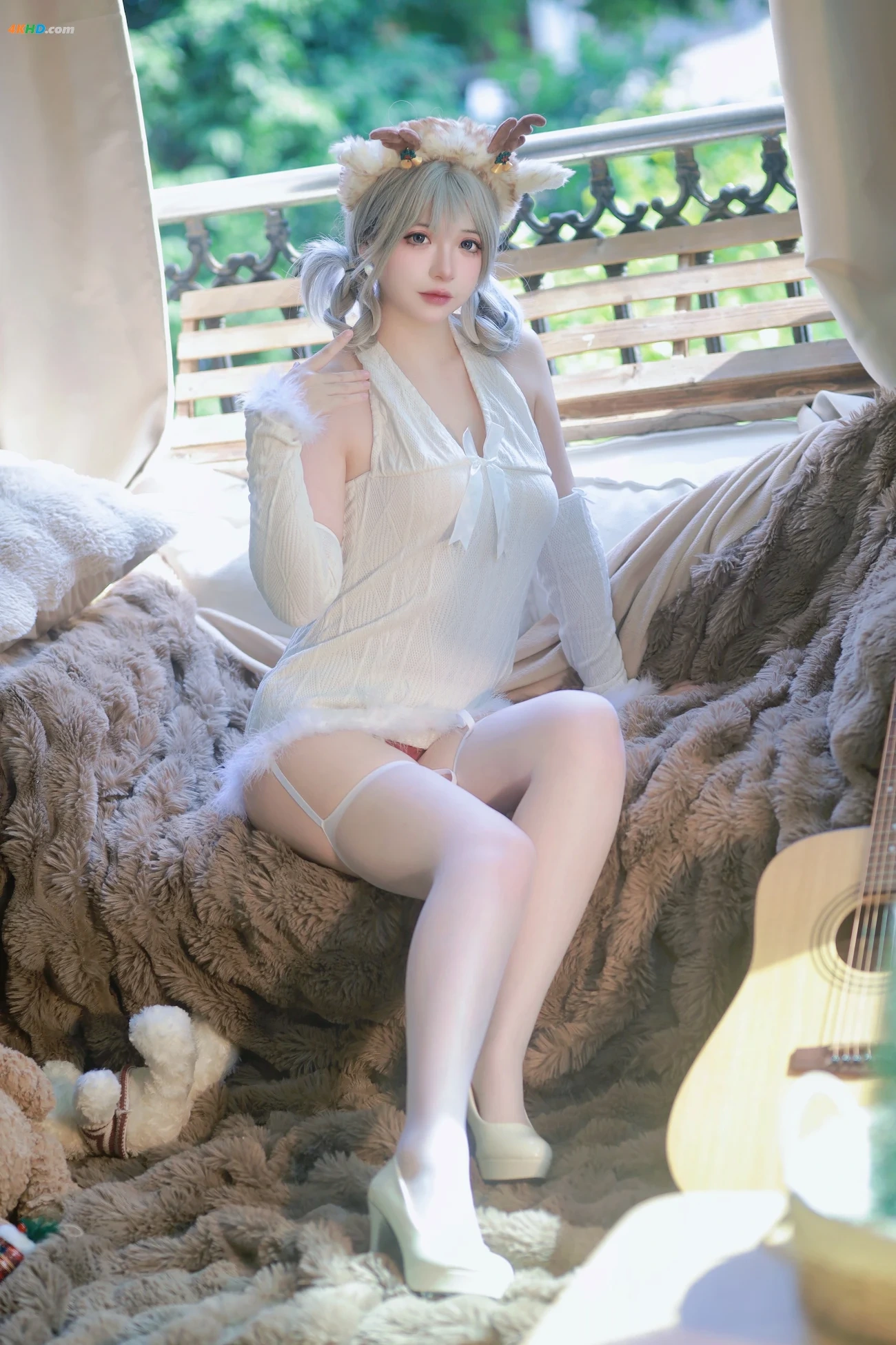 FengMaoss - ShengDanTeDian&BaiSeMaoYi — photo 3