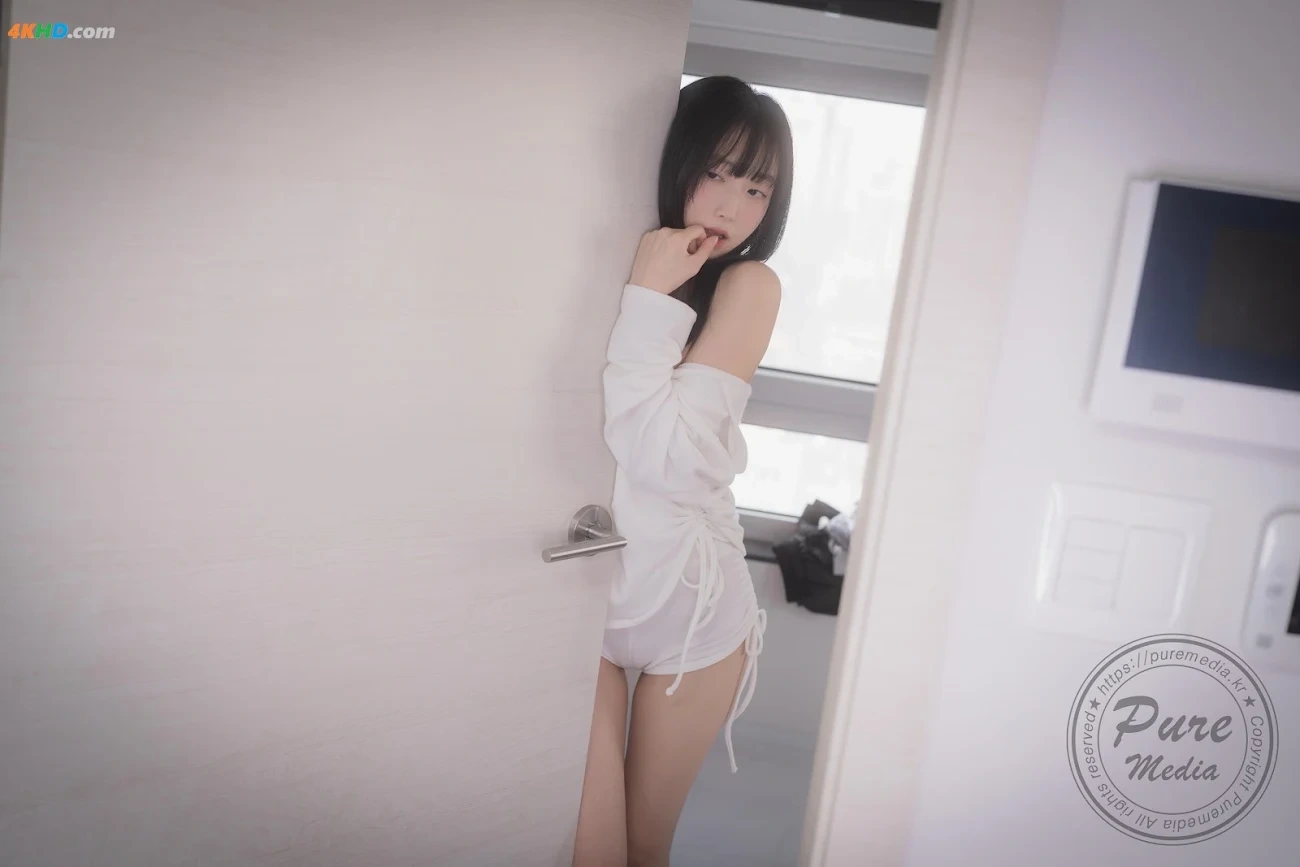 Pure Media Vol.279 Hina (HiNa) - Secret tutoring with Slut girl — photo 54
