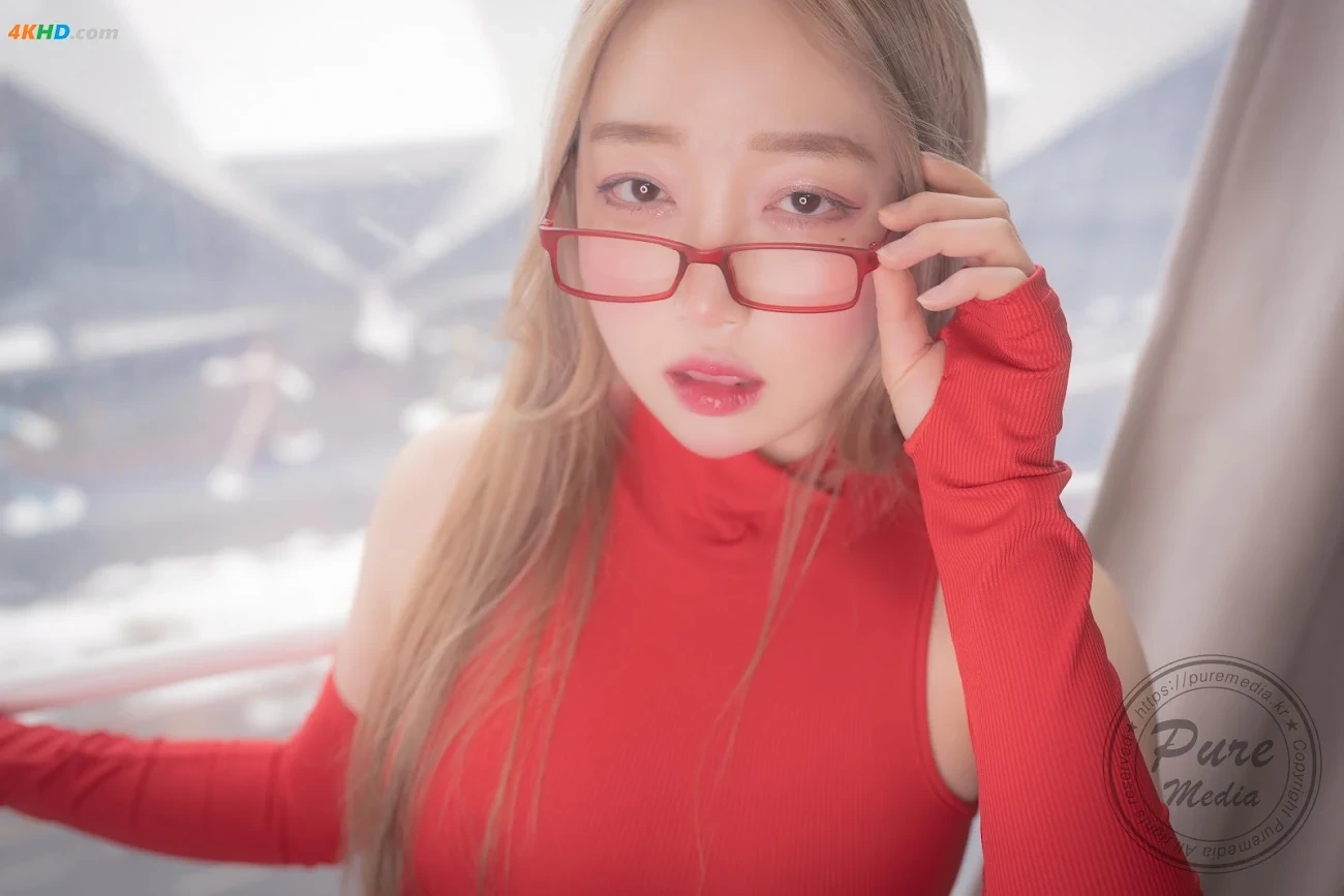 Pure Media Vol.278 Raon - Red day and lonely girl — photo 14