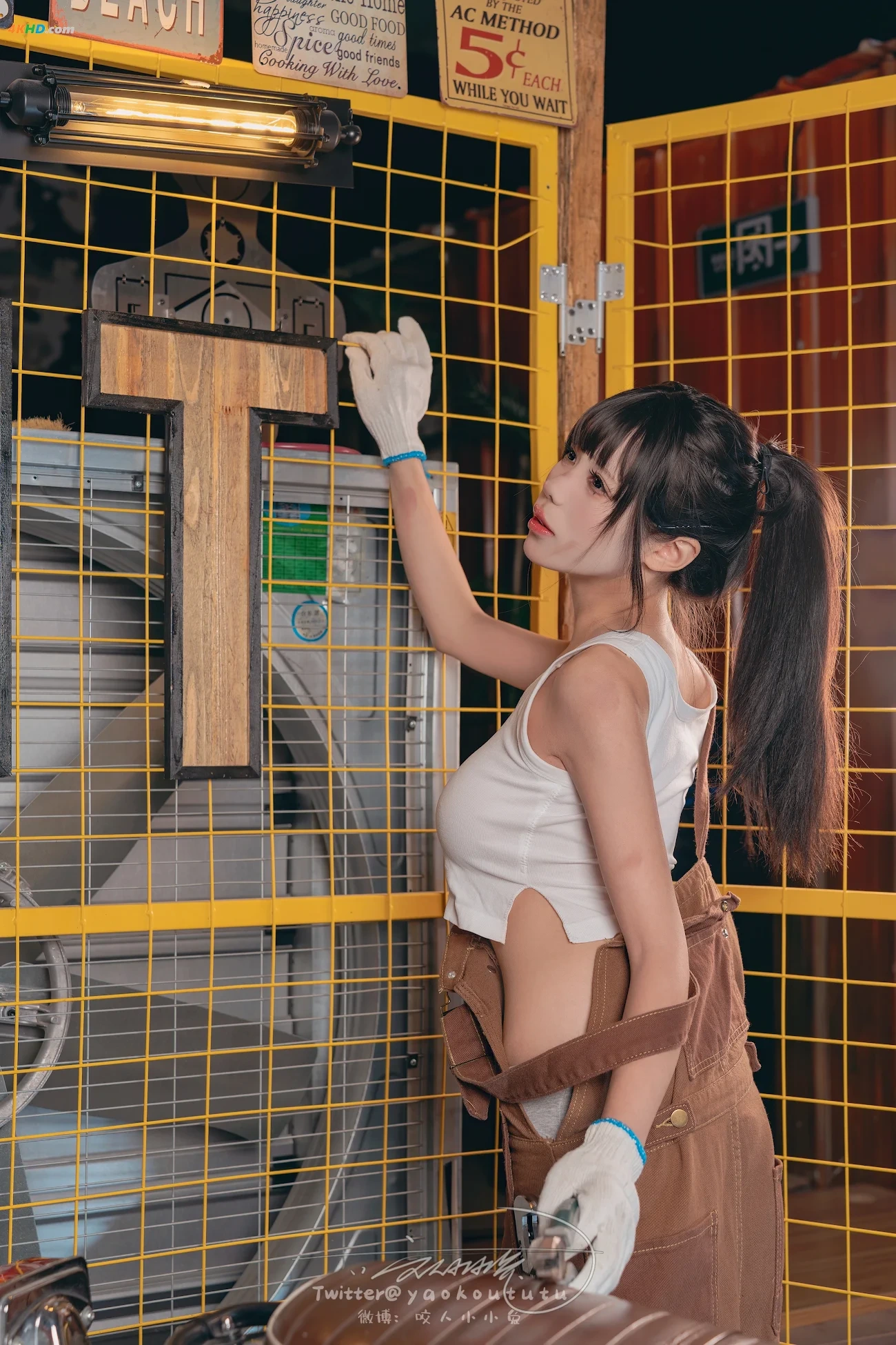 NianNianTuanZiTu(YaoYiKouTuNiang)- JiCheXiuLiGong Shake it — photo 15