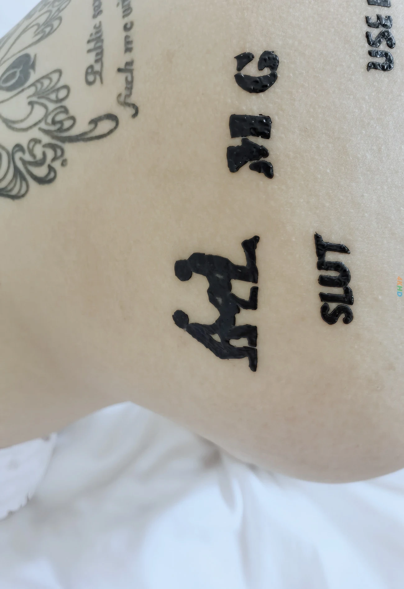 [OtherXXX] TianXinChunChun - RenQiHuWaiLuChuSiPaiFuLi — photo 26