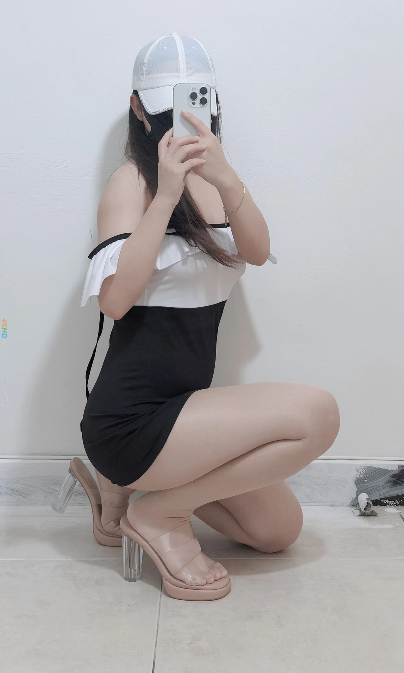 [OtherXXX] TianXinChunChun - RenQiHuWaiLuChuSiPaiFuLi — photo 54