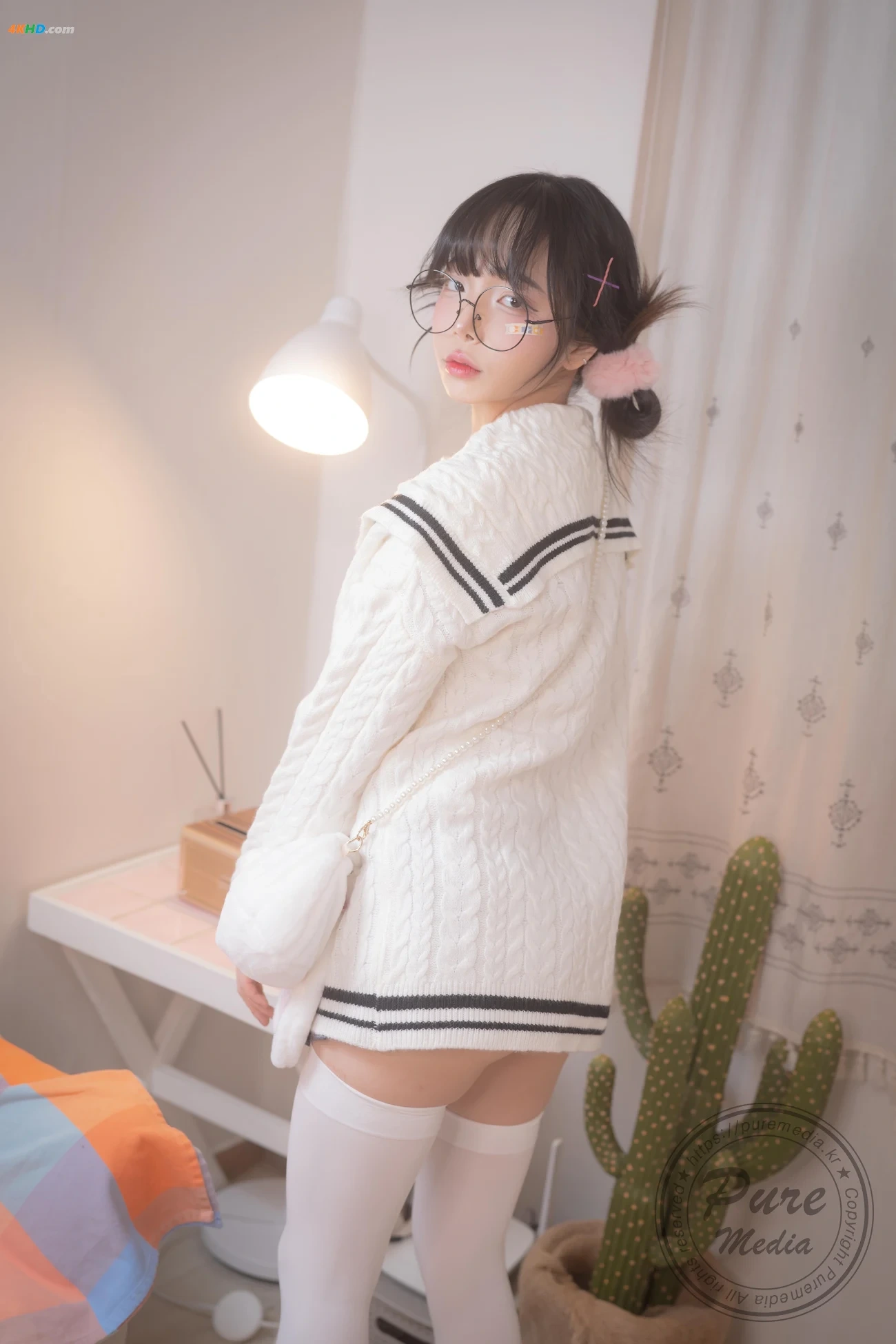 Pure Media Vol.276 Jelly (JelLi) - Girl trapped in a rooftop room — photo 3