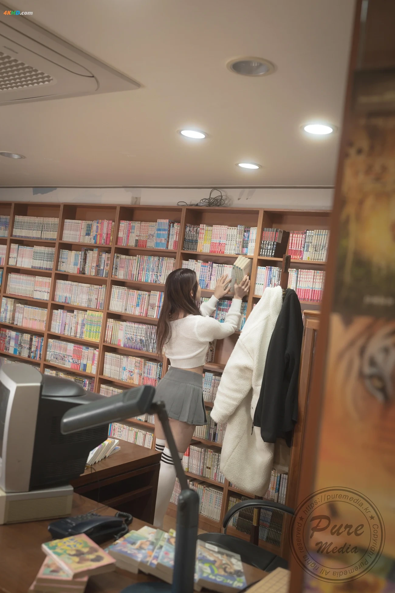 Pure Media Vol.273 Yeha (YeHa) - Dreaming with library girl — photo 2