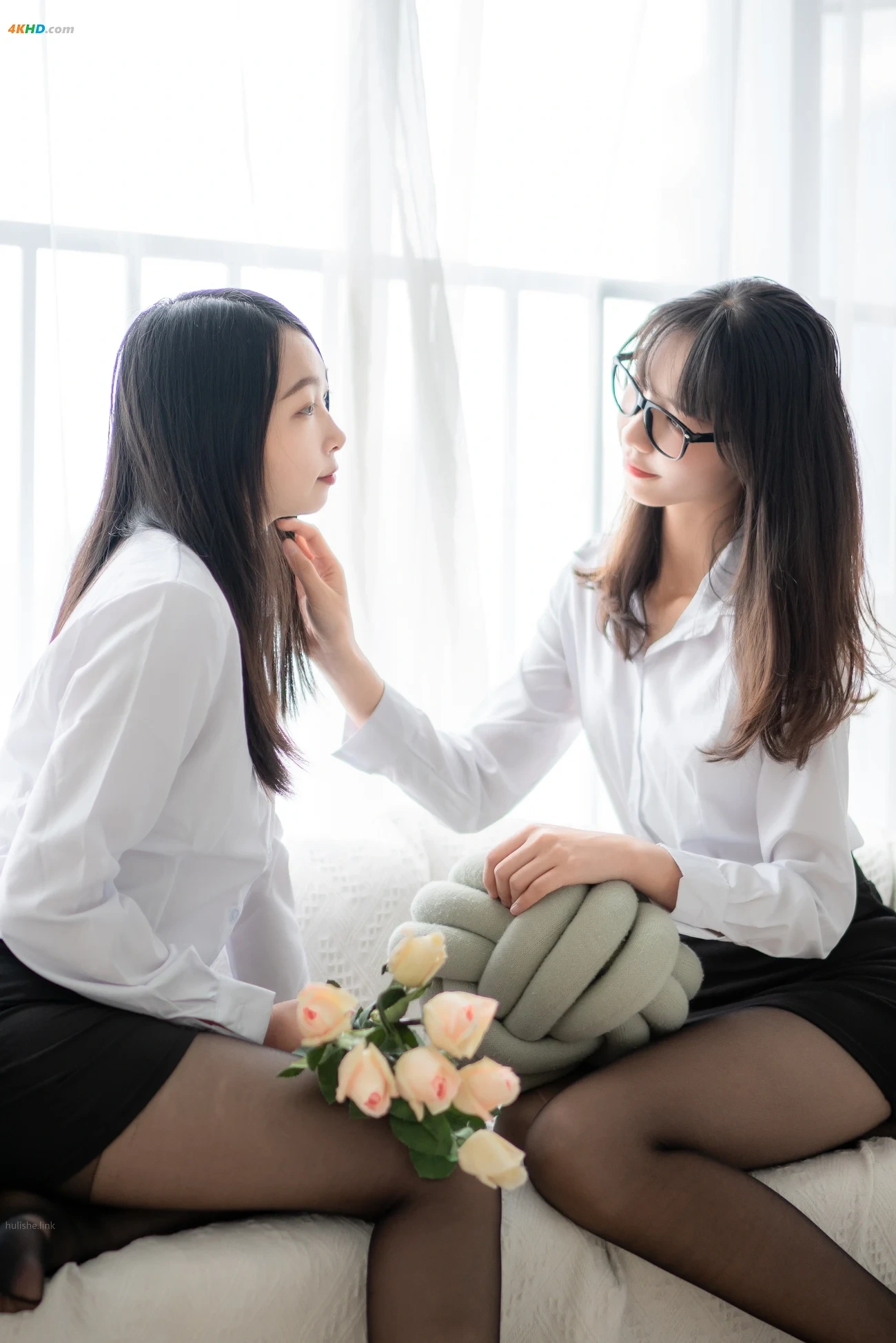Murmure - Girl and Girl — photo 6