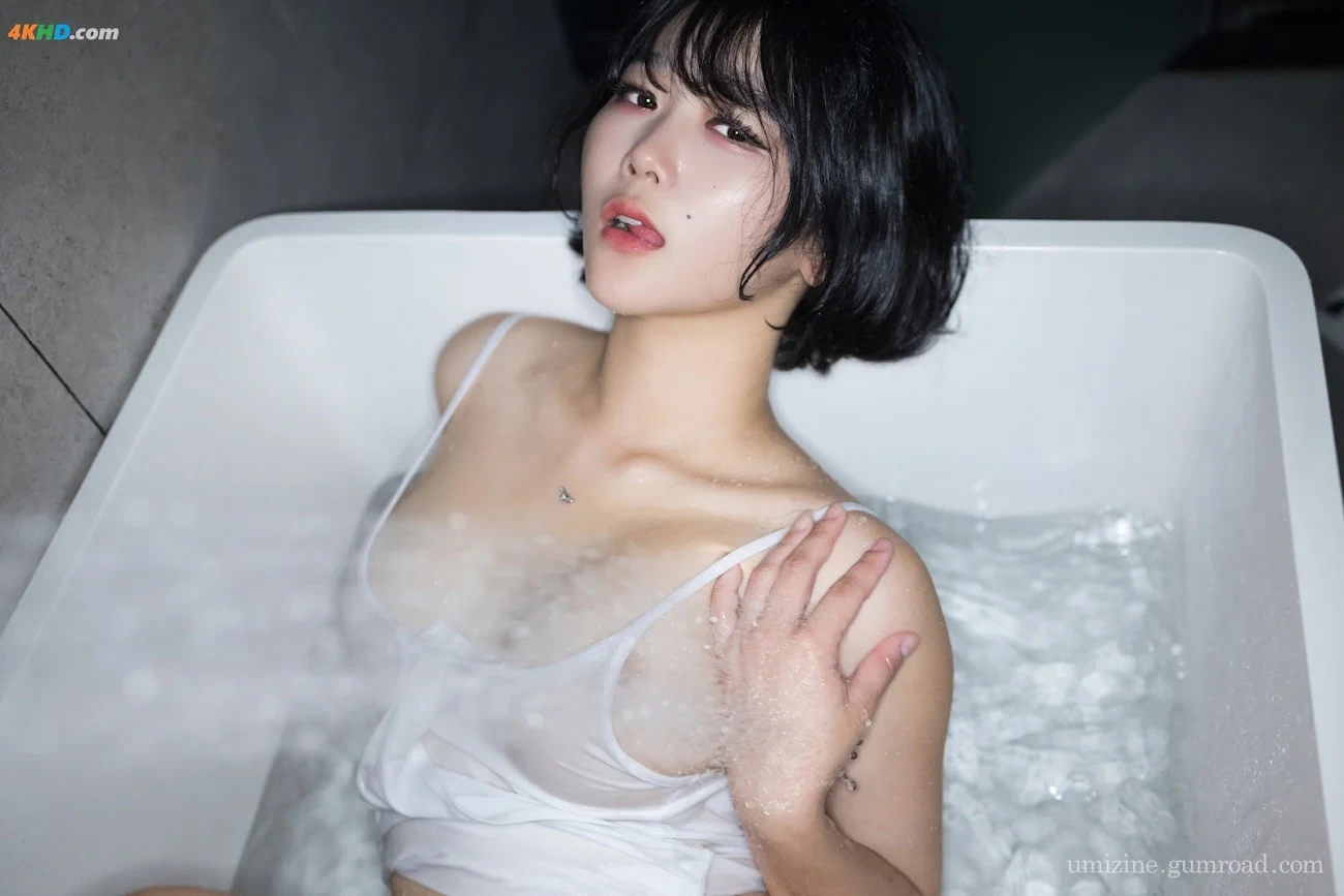 [UMIZINE] Zia (JiA) Vol 2 - Bathtub Mermaid — photo 82
