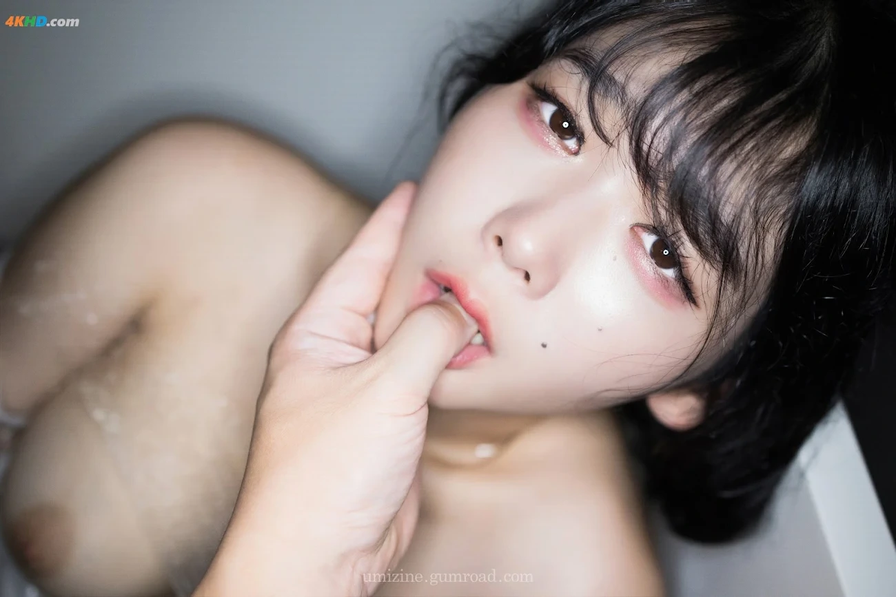[UMIZINE] Zia (JiA) Vol 2 - Bathtub Mermaid — photo 94