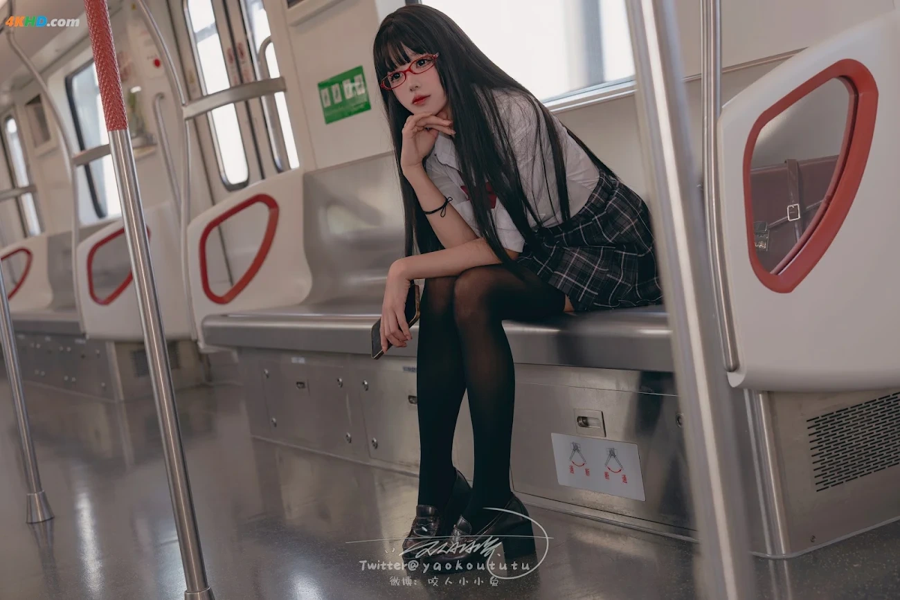 NianNianTuanZiTu(YaoYiKouTuNiang)- DianCheJingHun& QiDai — photo 12