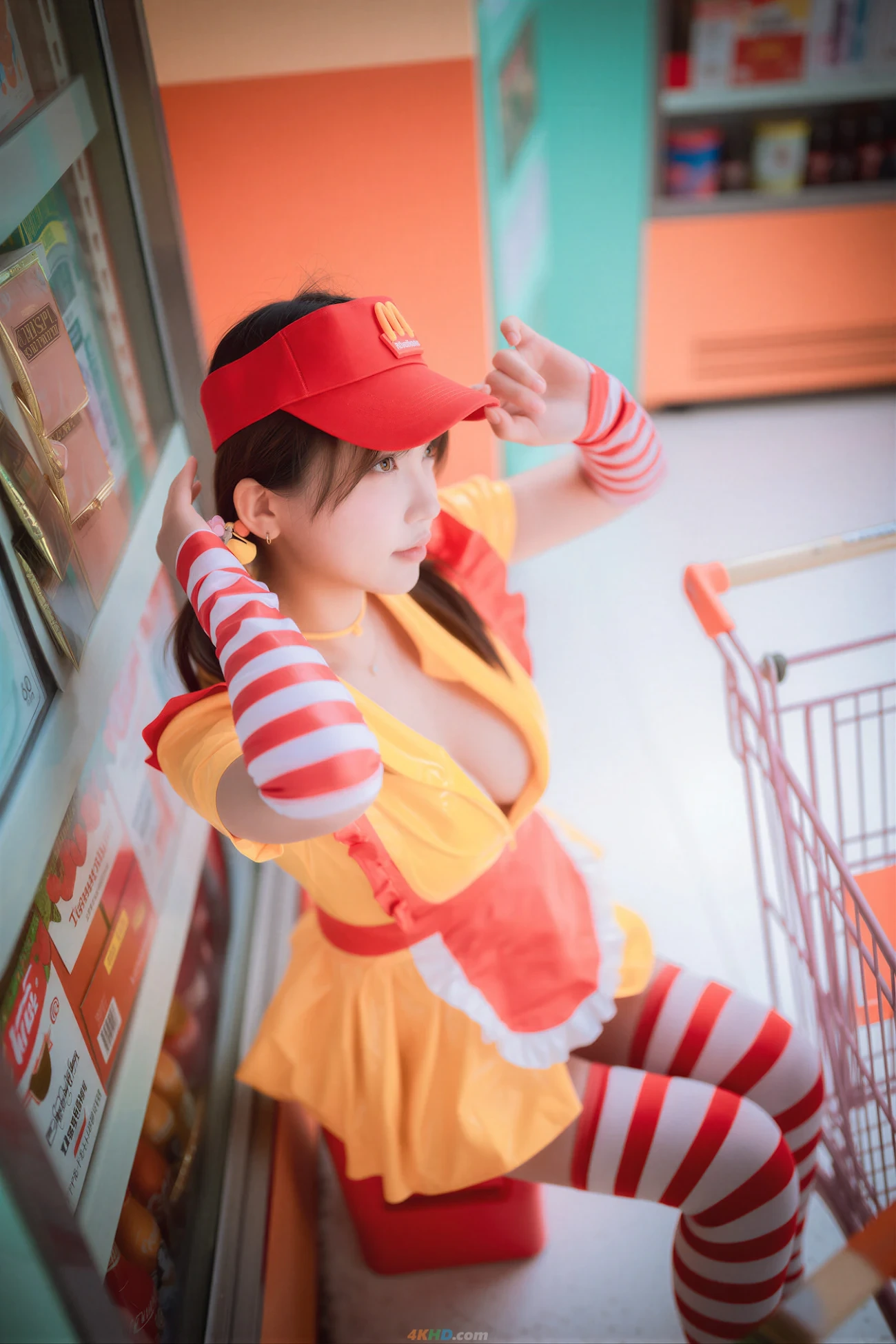 Son Ye Eun (SonYeEun) DJAWA Photo McDonald's Girl — photo 14