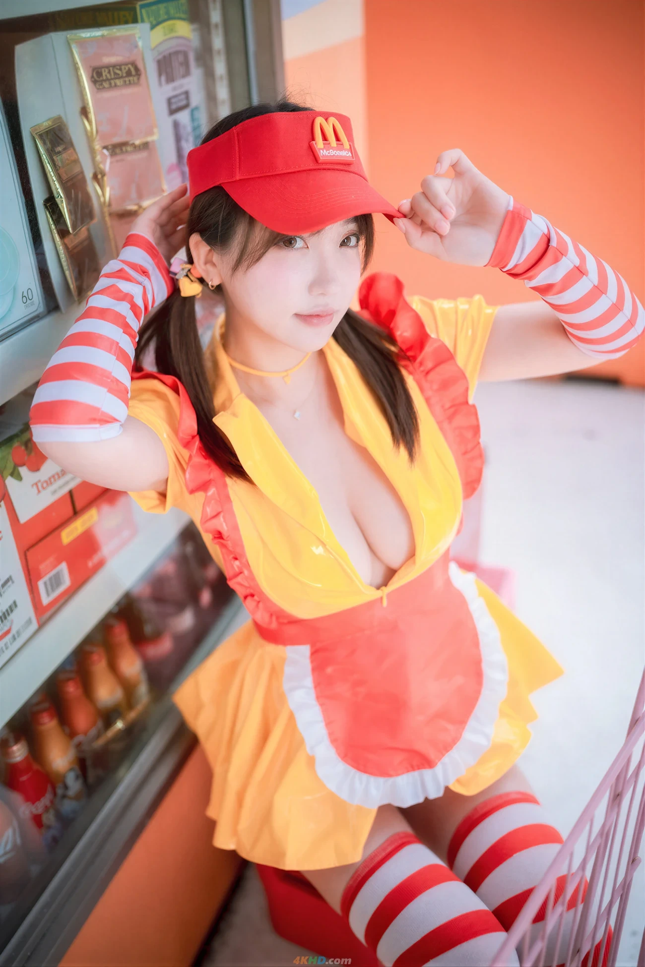 Son Ye Eun (SonYeEun) DJAWA Photo McDonald's Girl — photo 58