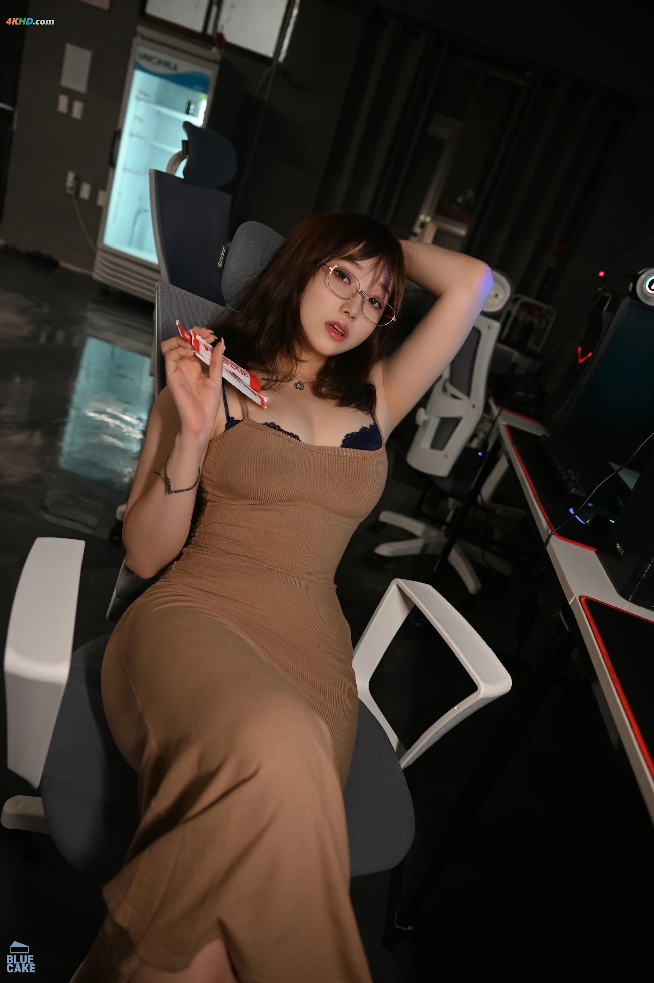 [BLUECAKE] Bambi (BoMi) - PCroom alba — photo 36