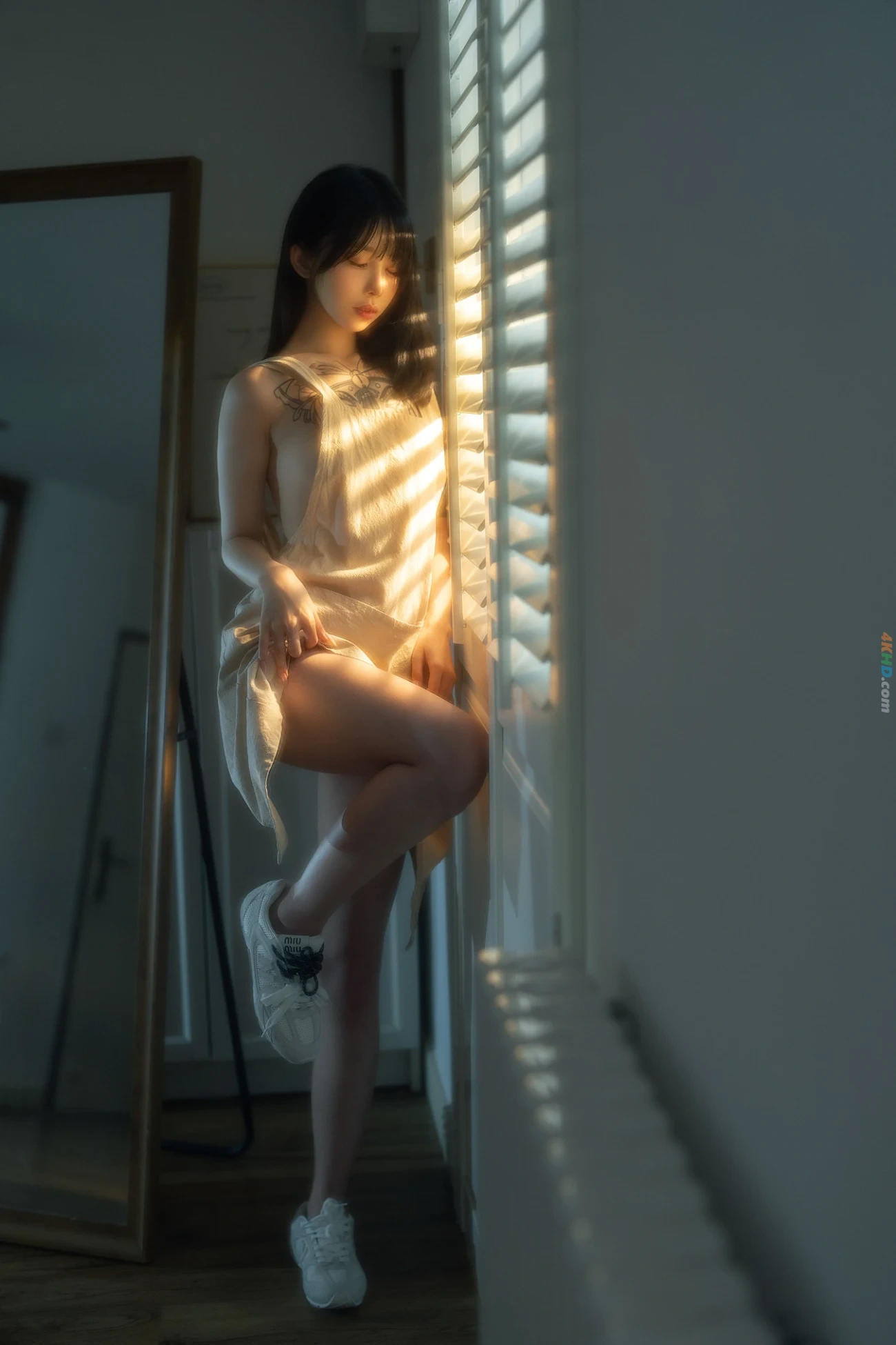 TieShouJiaoShou XiYangXiaDeYiLuYangGuang — photo 8