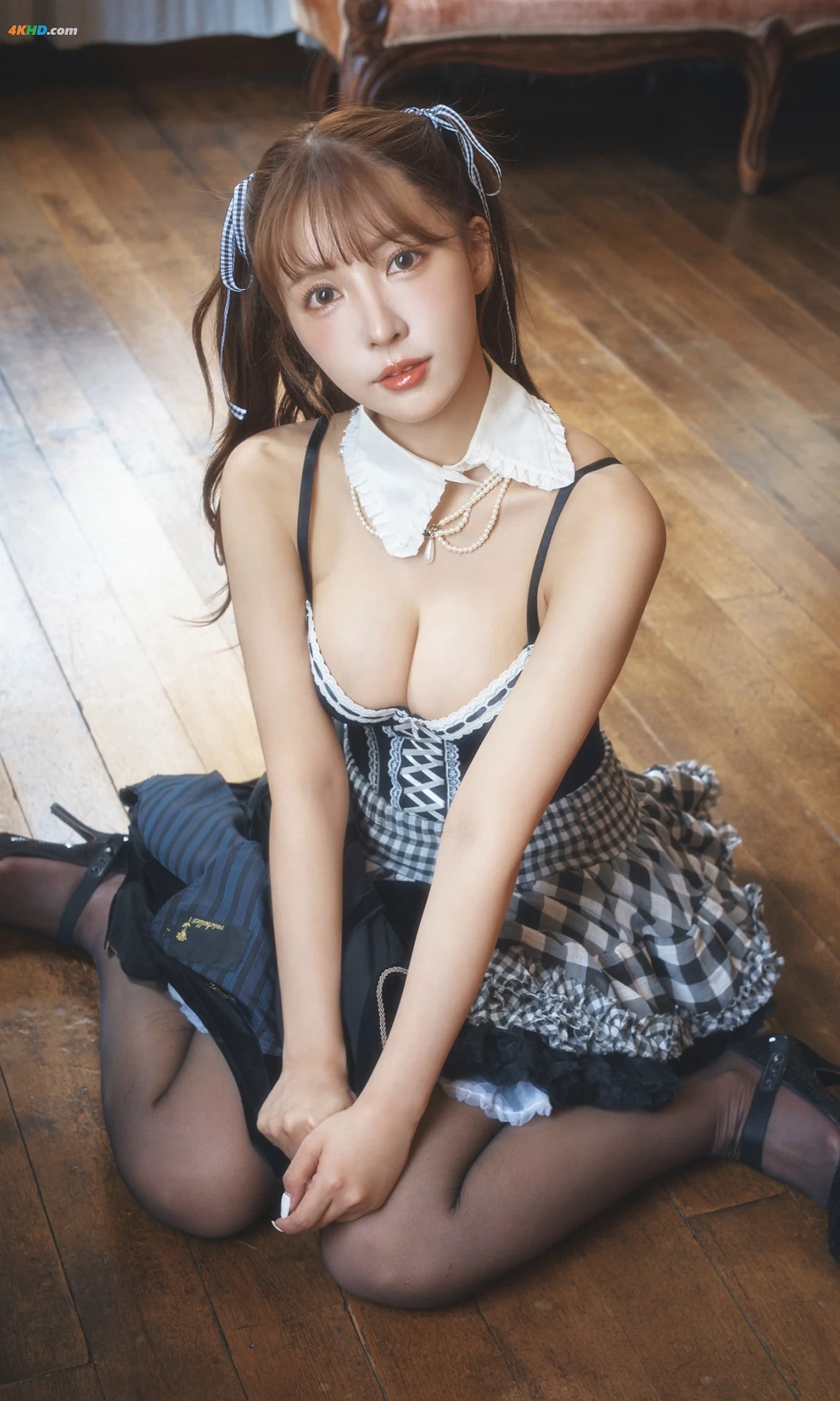 SanShangYouYaXieZhenJi[Your DOLL] — photo 33