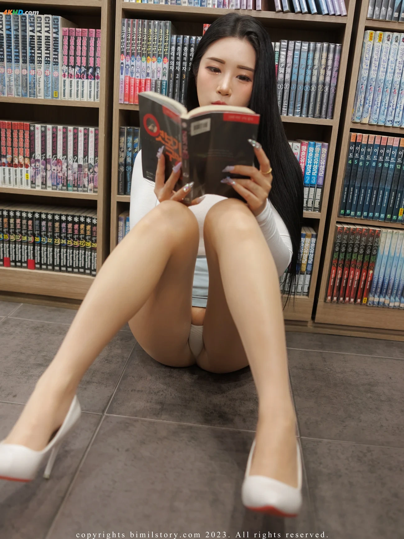 [Bimilstory] Bomi (BoMi) Vol.38 Part-timer girl at a comic book cafe & Part 1 — photo 40