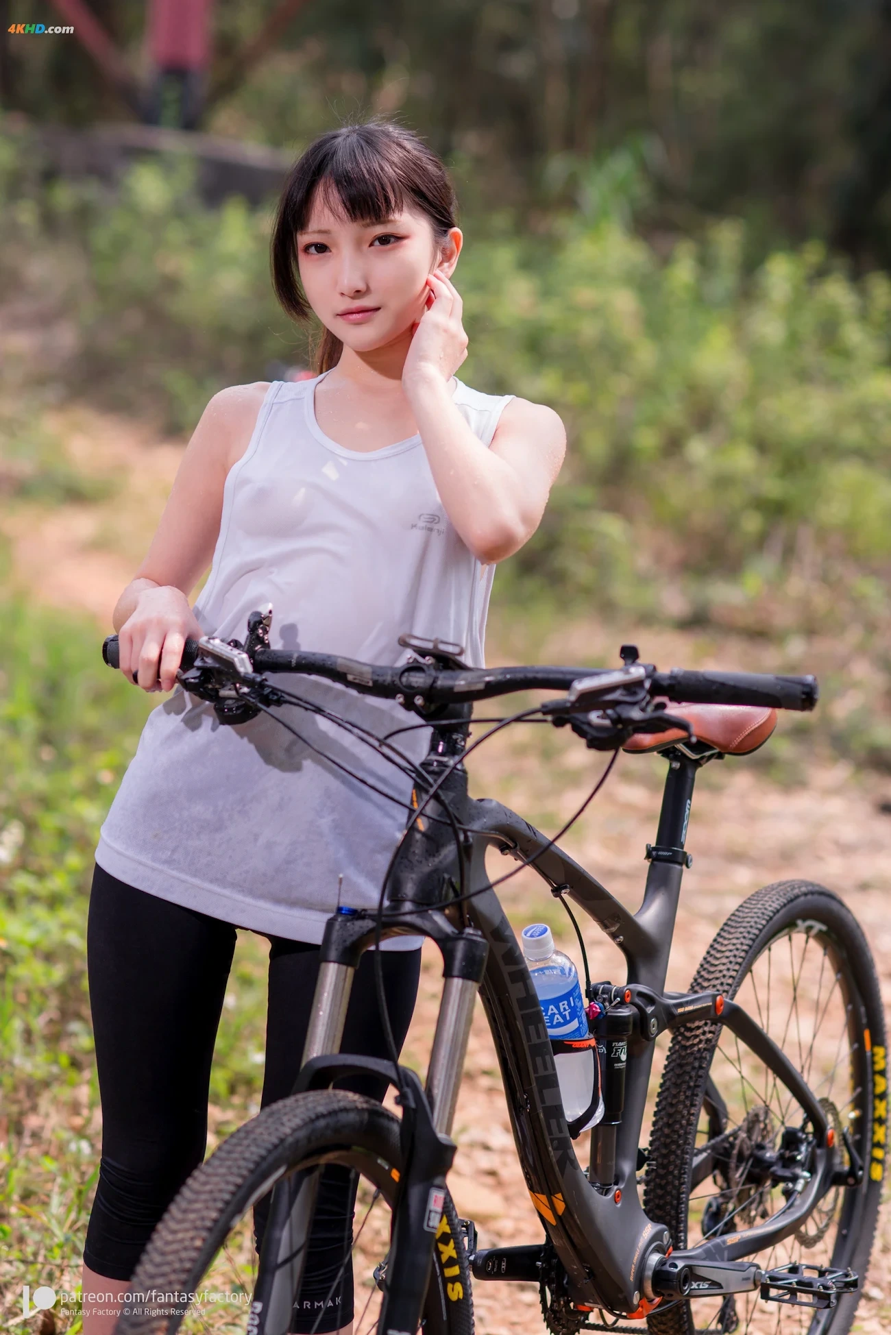 Fantasy FactoryXiaoDing- mauntenbaiku — photo 11