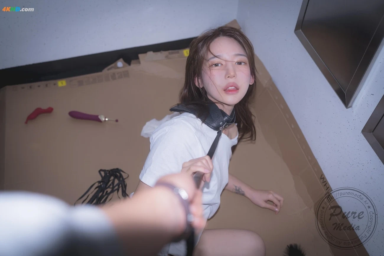 Pure Media Vol.265 - part 01 Yeha (YeHa) Hungry bitch in the stairwell — photo 19