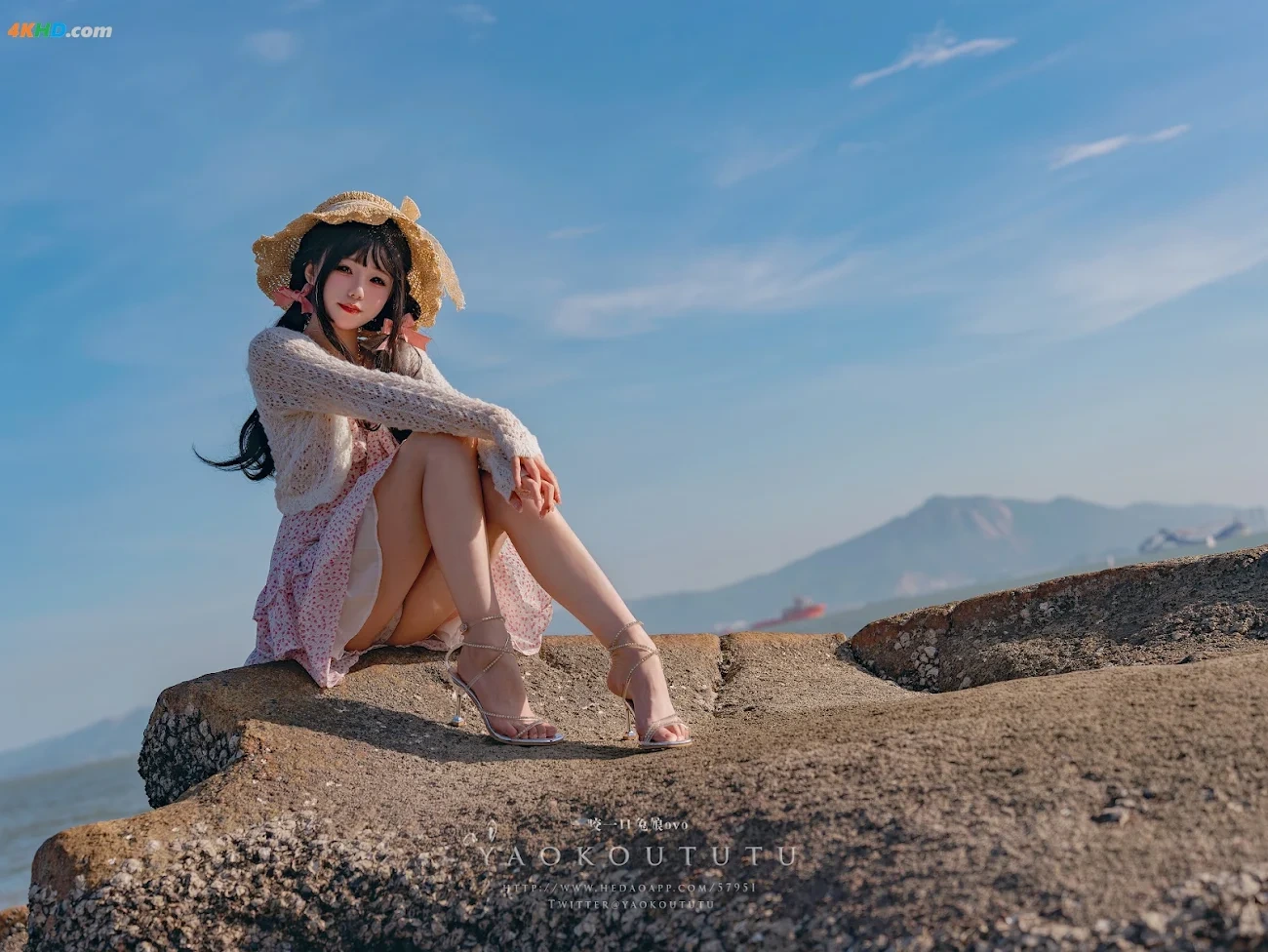 NianNianTuanZiTu(YaoYiKouTuNiang)- LinJiaXiaoMei&RiBuLuo — photo 4