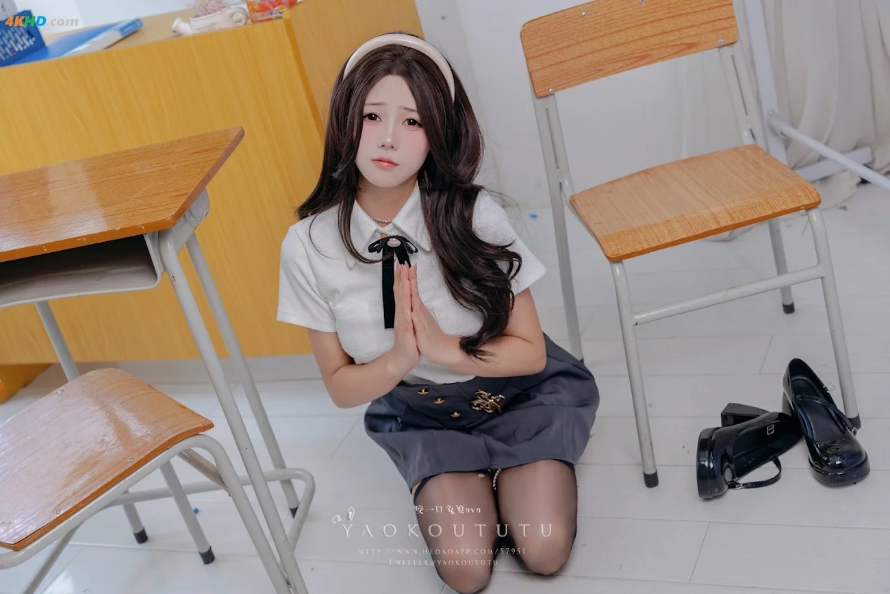 NianNianTuanZiTu(YaoYiKouTuNiang)- ShiXiLaoShiDeHuanYingYiShi&Touch it — photo 46