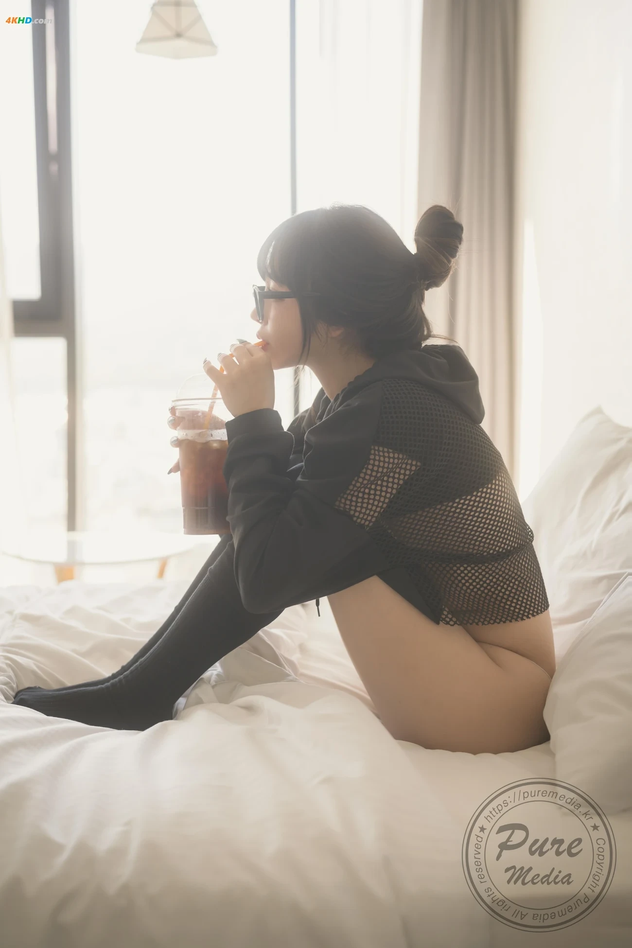 Pure Media Vol.262 - part 01 Jelly (JelLi) - is watching ero animation — photo 12