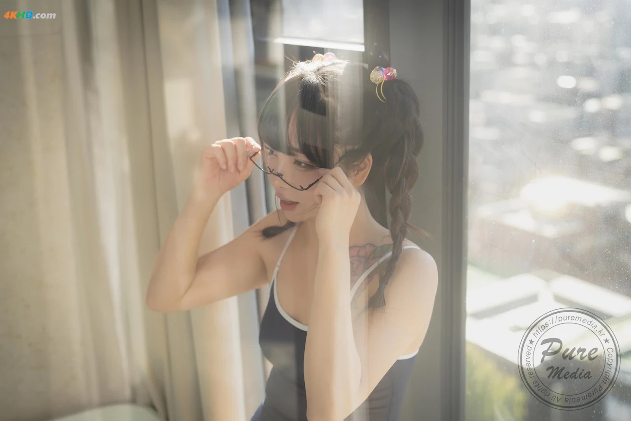 Pure Media Vol.262 - part 01 Jelly (JelLi) - is watching ero animation — photo 74