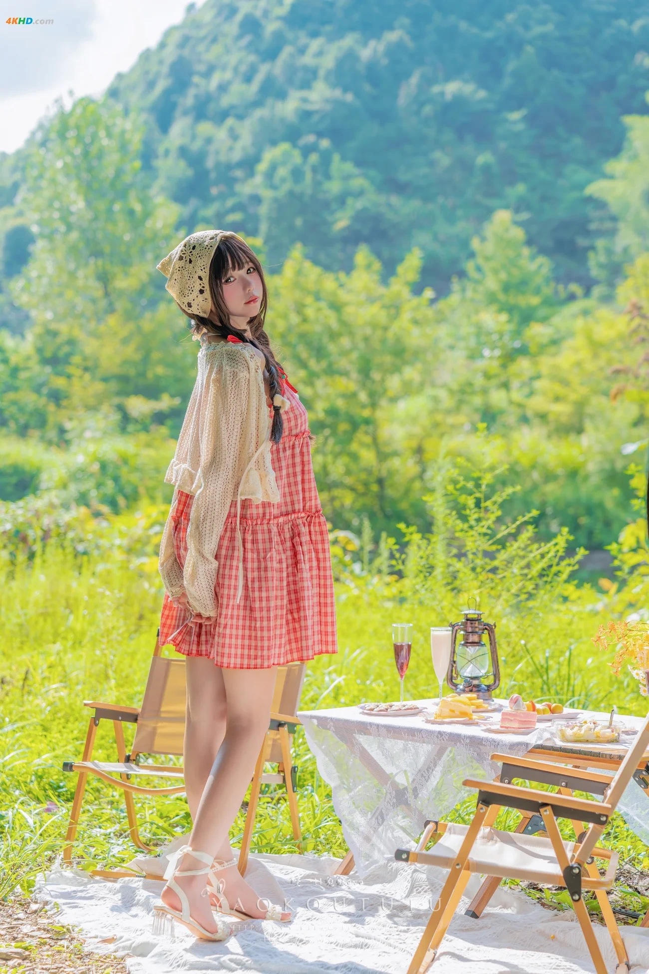 NianNianTuanZiTu(YaoYiKouTuNiang)- LuYeChaHui Lovesick girls — photo 1