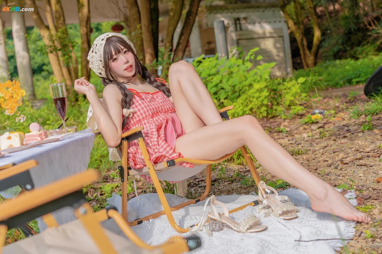 NianNianTuanZiTu(YaoYiKouTuNiang)- LuYeChaHui Lovesick girls — photo 8