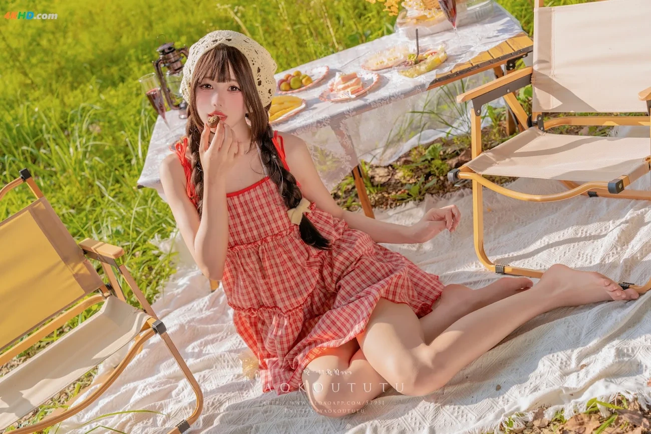 NianNianTuanZiTu(YaoYiKouTuNiang)- LuYeChaHui Lovesick girls — photo 41