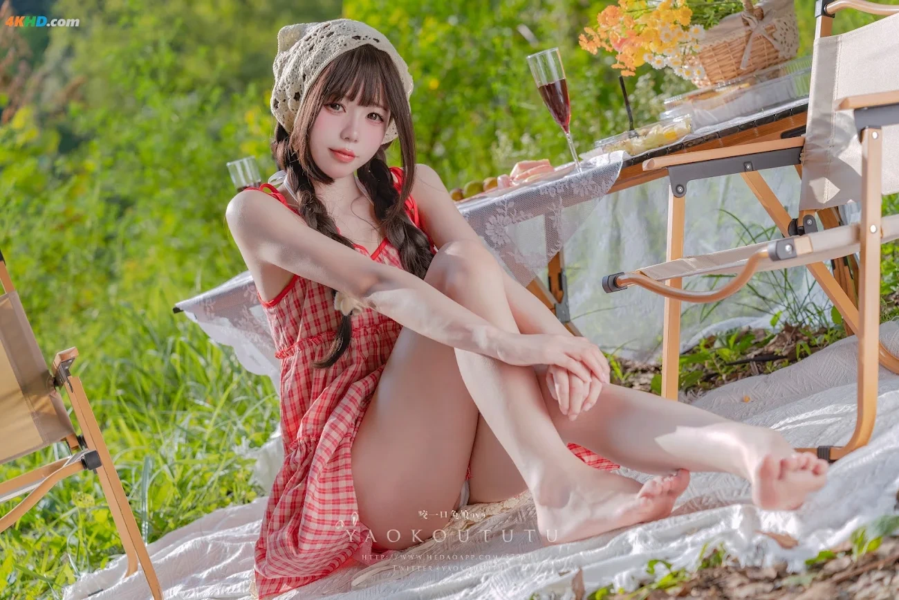 NianNianTuanZiTu(YaoYiKouTuNiang)- LuYeChaHui Lovesick girls — photo 46