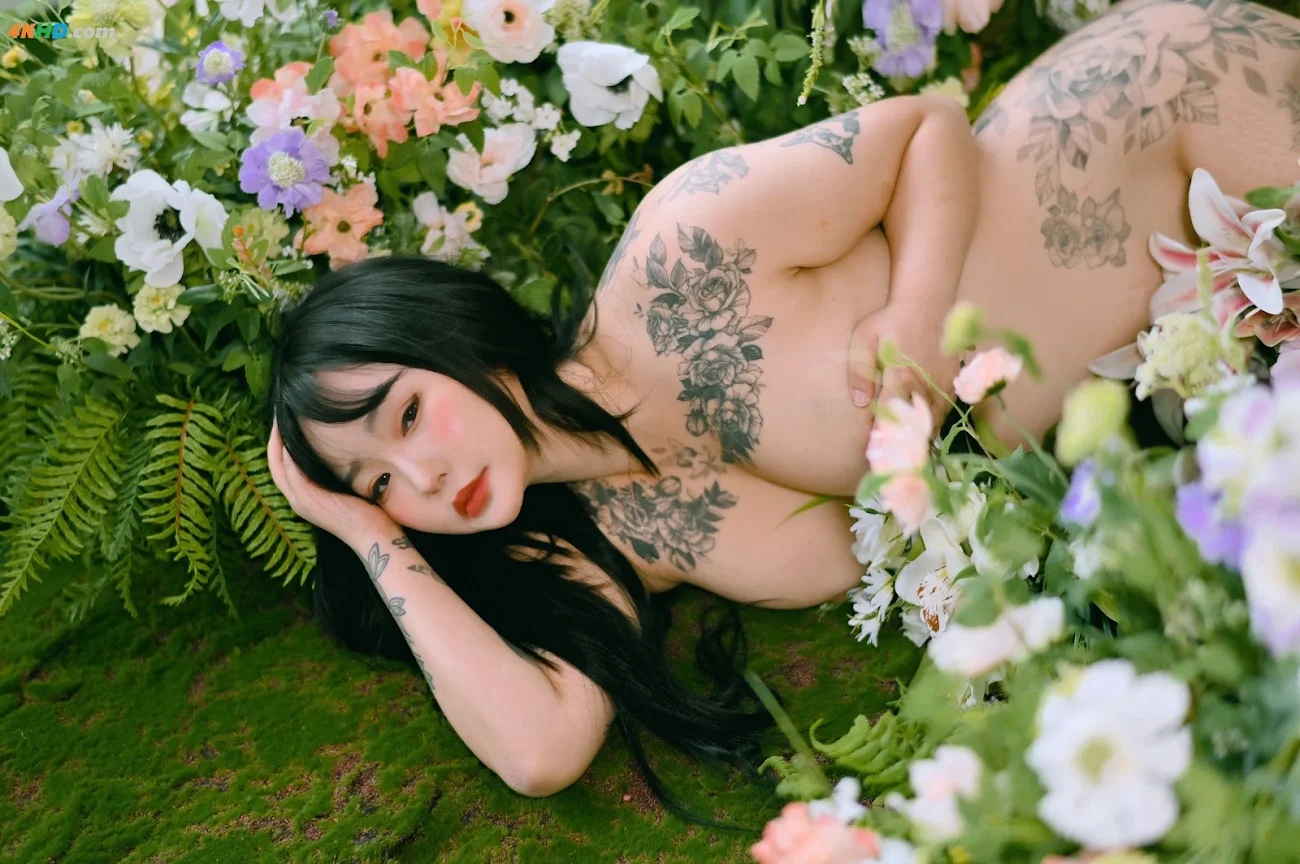 Boyeon (JeonBoYeon) - Nude Flower — photo 54