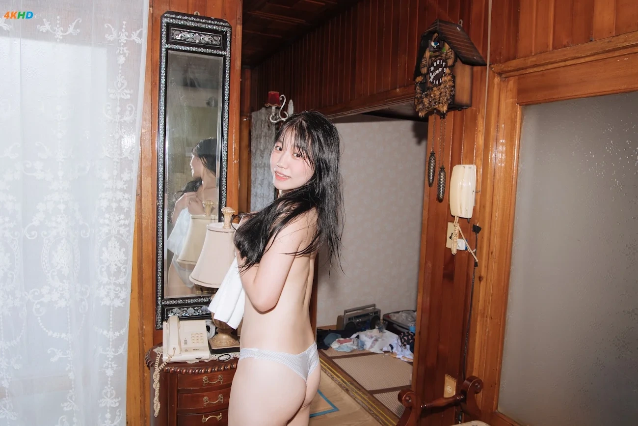 [MilkyBomb] Yui Vol.1 - part 02 lastsummer — photo 86