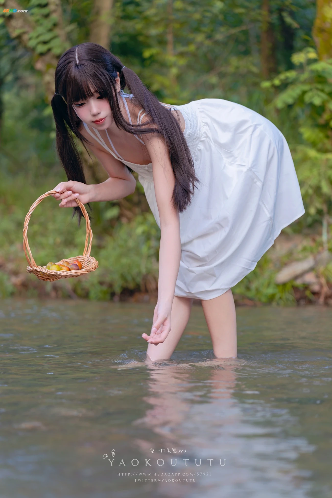 NianNianTuanZiTu(YaoYiKouTuNiang)- BaYueDingYue[SuXiZhiXia]& LianAiXunHuan — photo 5