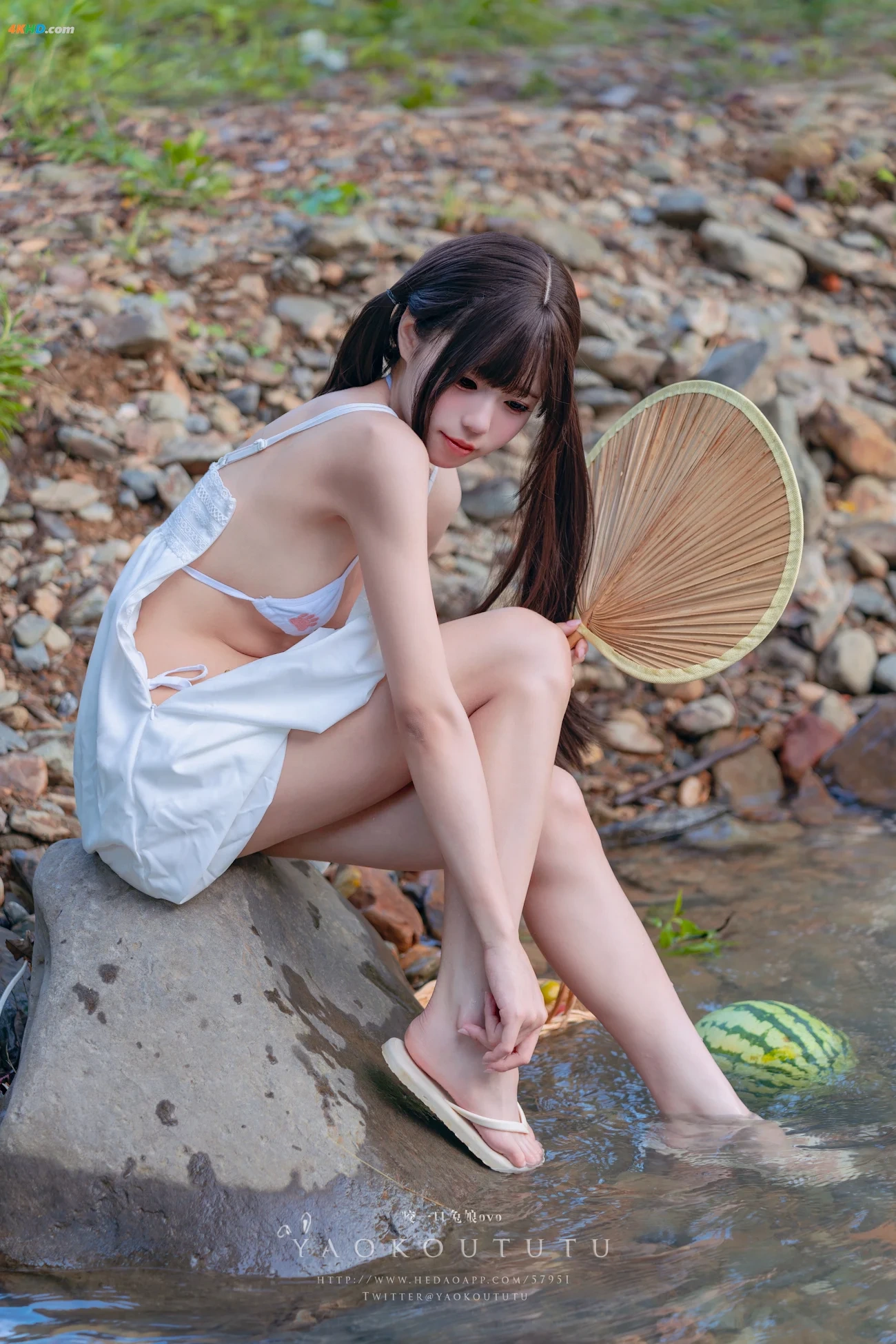 NianNianTuanZiTu(YaoYiKouTuNiang)- BaYueDingYue[SuXiZhiXia]& LianAiXunHuan — photo 24