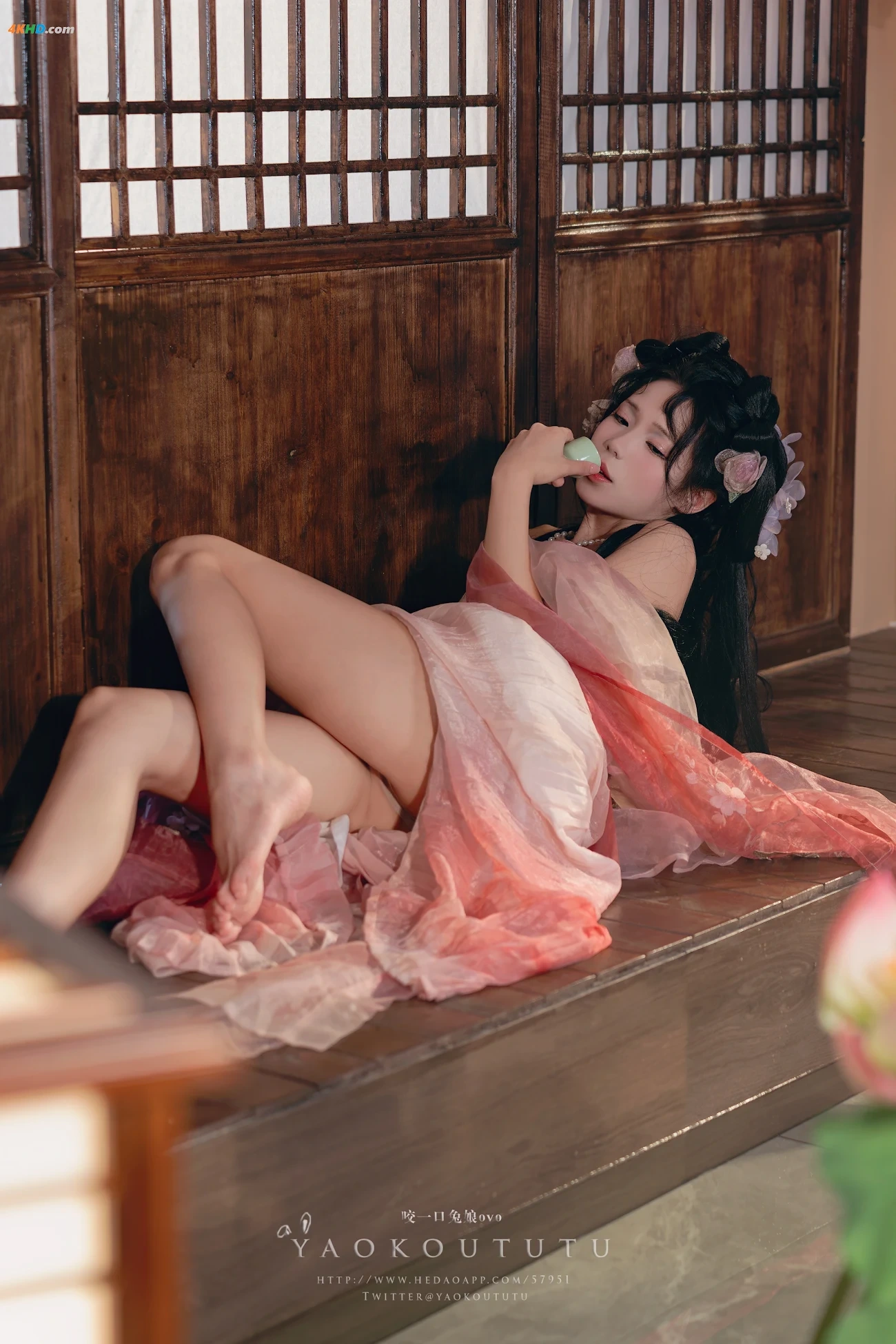 NianNianTuanZiTu(YaoYiKouTuNiang)- BaYueDingYue[ZuiDaoHeTangBian]& YouYuanJingMeng — photo 9