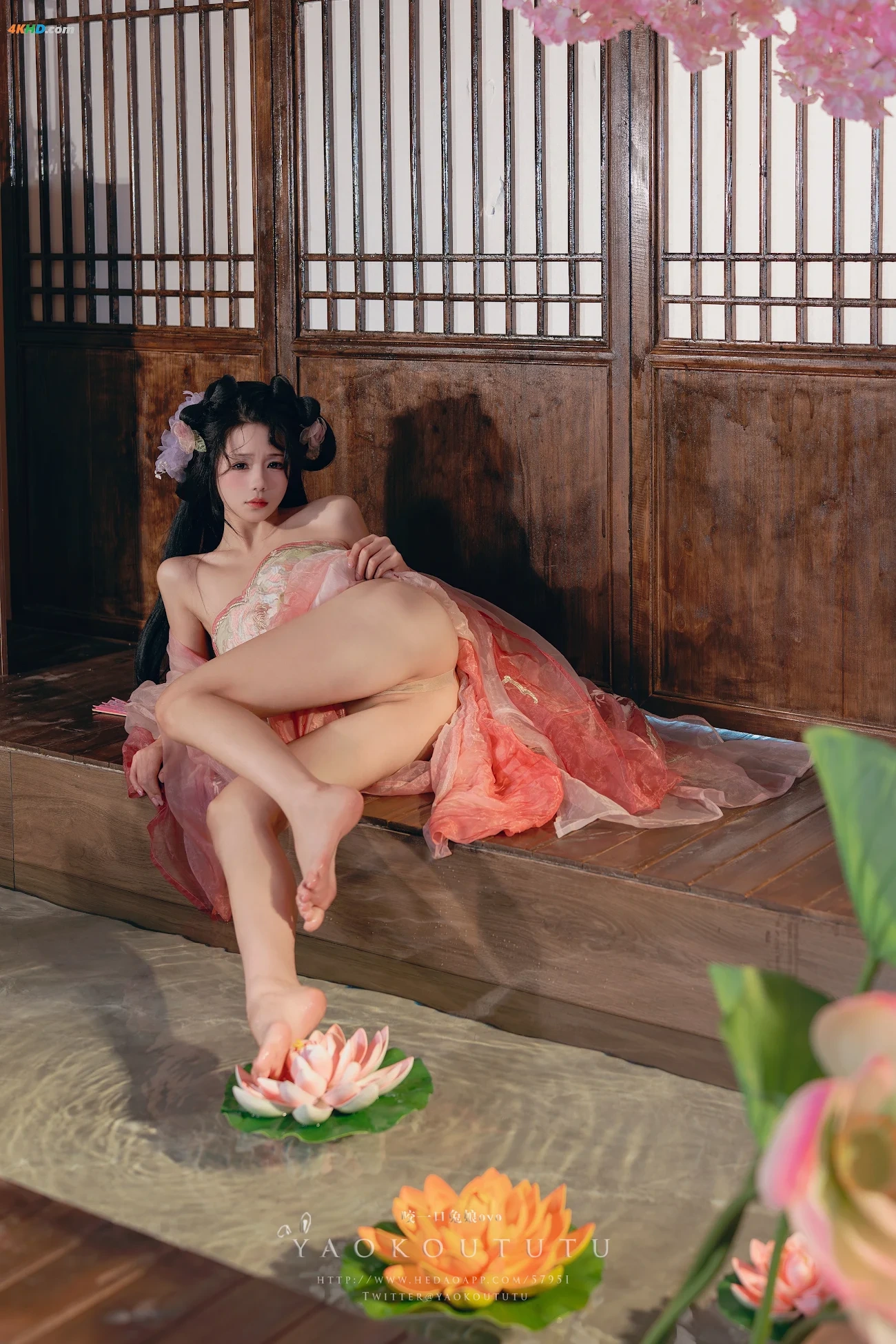 NianNianTuanZiTu(YaoYiKouTuNiang)- BaYueDingYue[ZuiDaoHeTangBian]& YouYuanJingMeng — photo 19