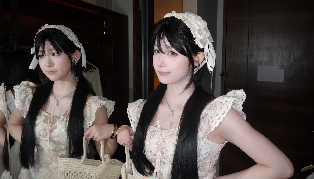 [OtherXXX] XiaoPiDaWang(PiXiaoLiu) - JiPinFuLiJiLuoWuHeJi — photo 78