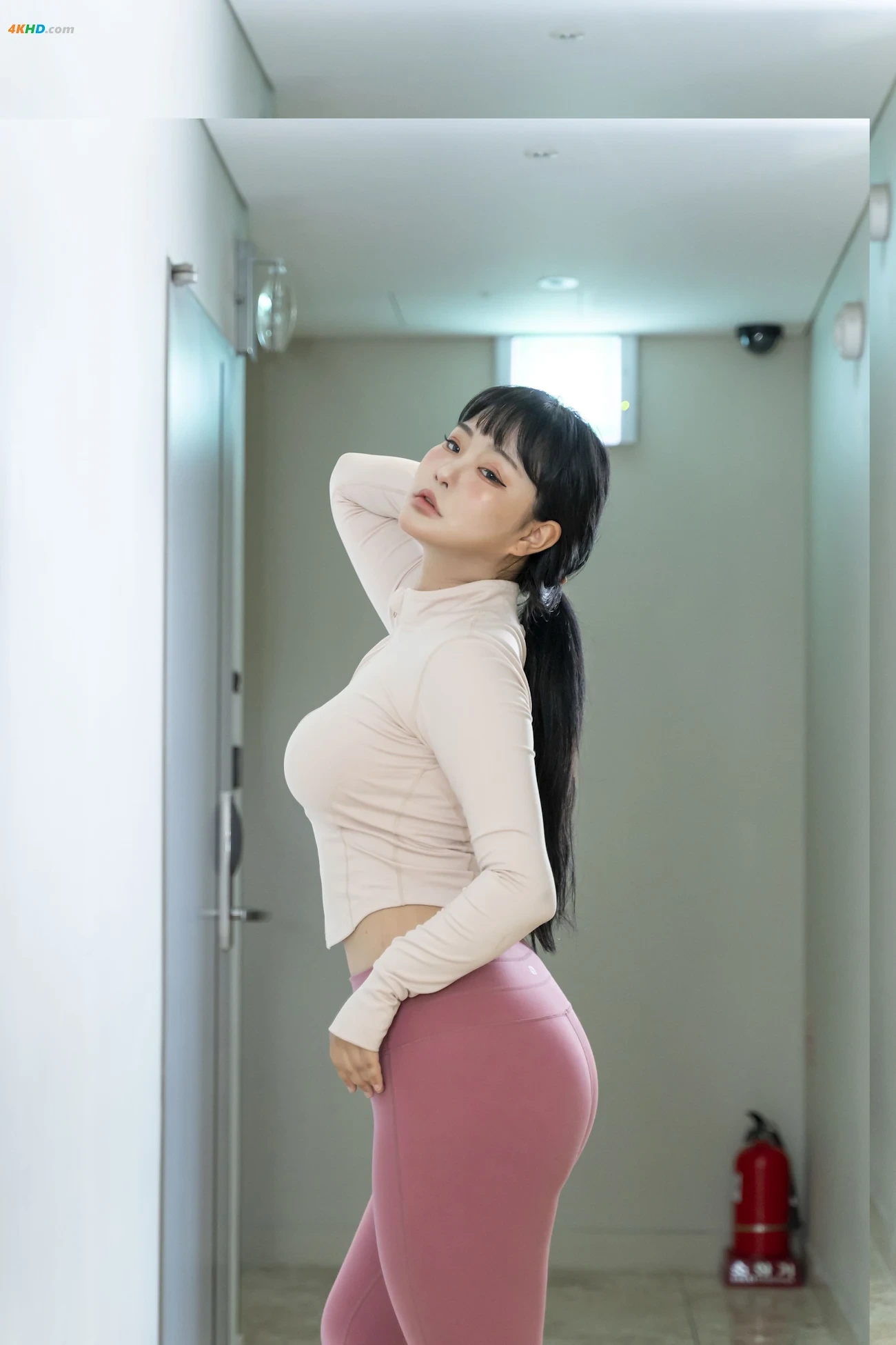 Boyeon (JeonBoYeon) - Nude Leggings — photo 1