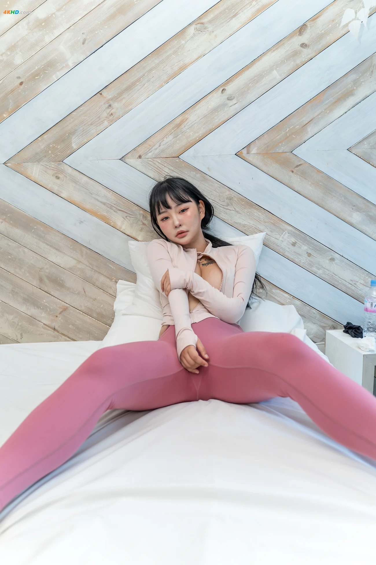 Boyeon (JeonBoYeon) - Nude Leggings — photo 26