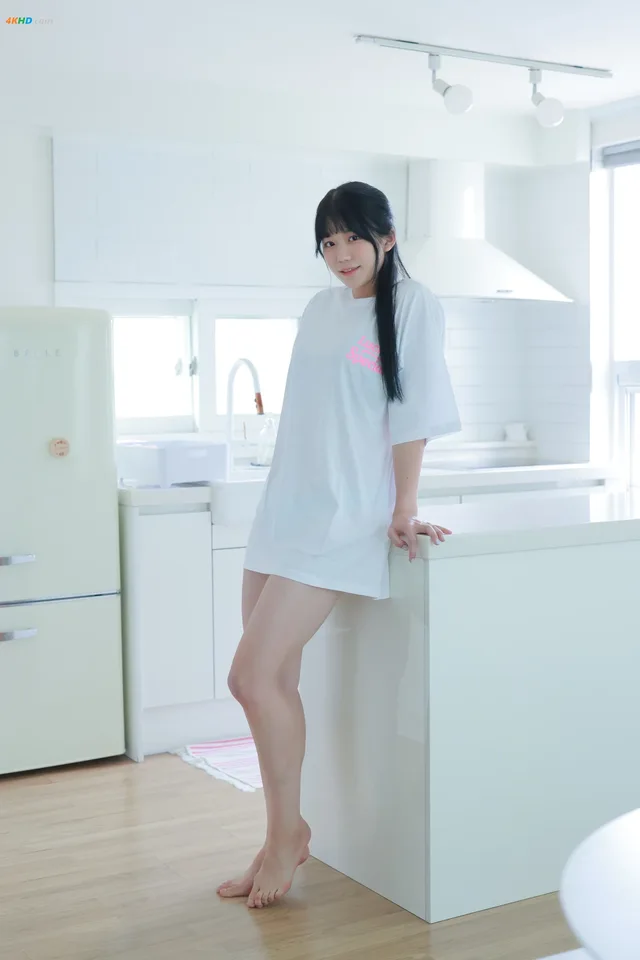 SWTB Vol.18 - part 01 CREAM YUI