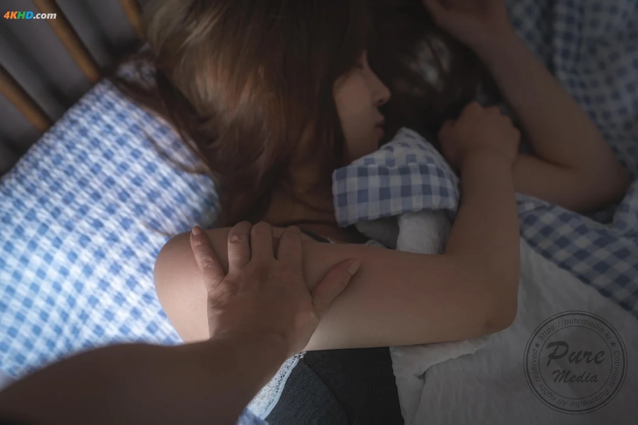 Pure Media Vol.249 yeha (YeHa) - part 01 Bad delivery guy and new wife — photo 3