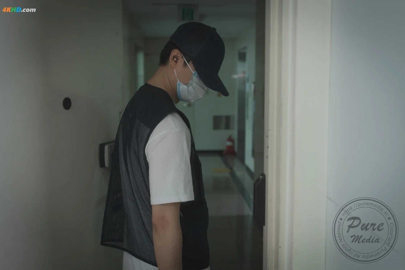 Pure Media Vol.249 yeha (YeHa) - part 02 Bad delivery guy and new wife — photo 85