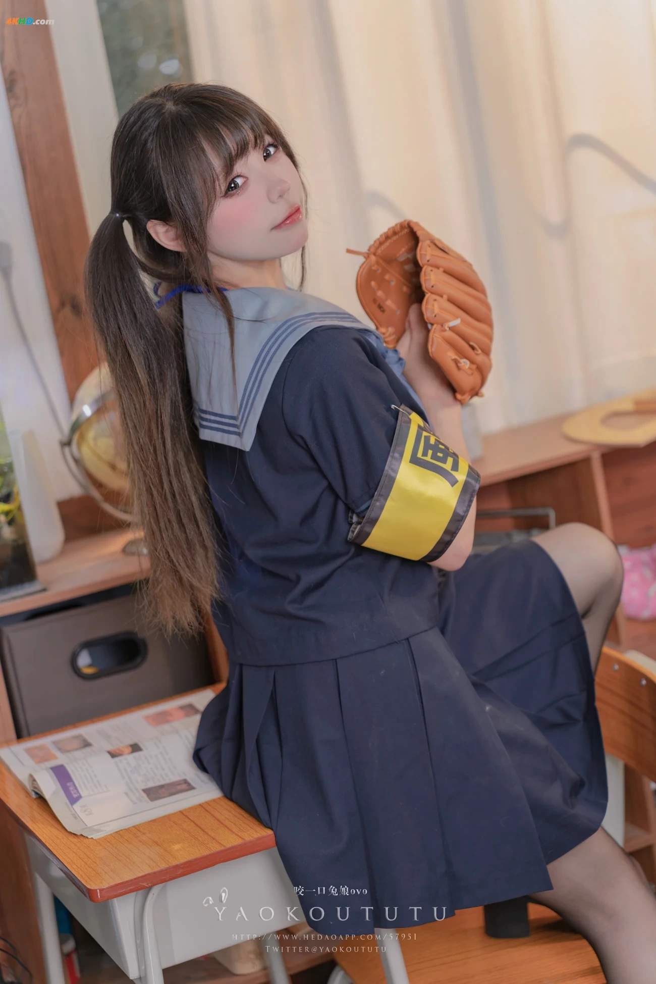 NianNianTuanZiTu - LiuYueDingYue[XueShengHuiZhangJingXuanZhong]LianHongDeSiChunQi — photo 4