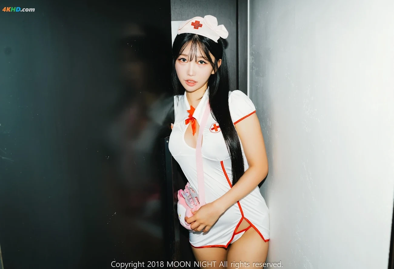 Moon Night Snap - Yunjin - Where Does It Hurt — photo 5