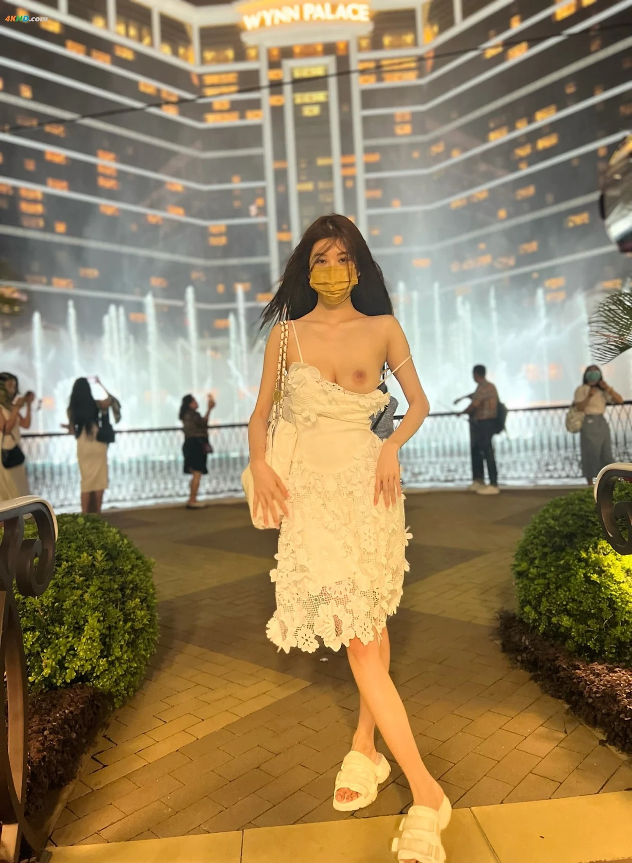 XiaXiYao - HuangJinBiLiShenCai19SuiRenJianYouWu 01 — photo 80