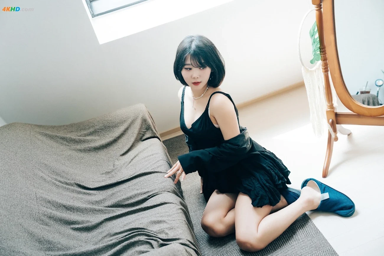 [Loozy] Zia (JiA) - With Delivery Man — photo 8