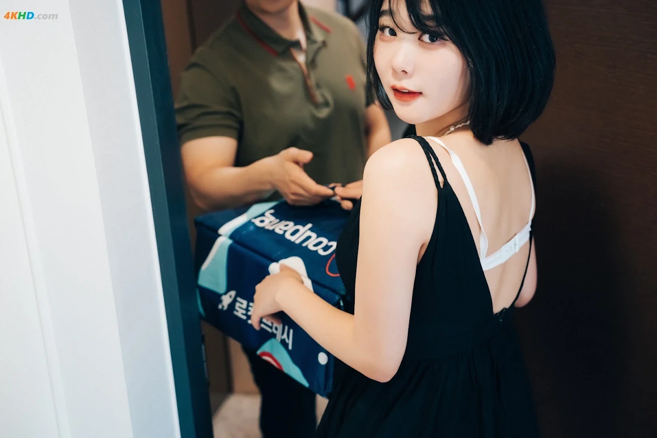 [Loozy] Zia (JiA) - With Delivery Man — photo 18